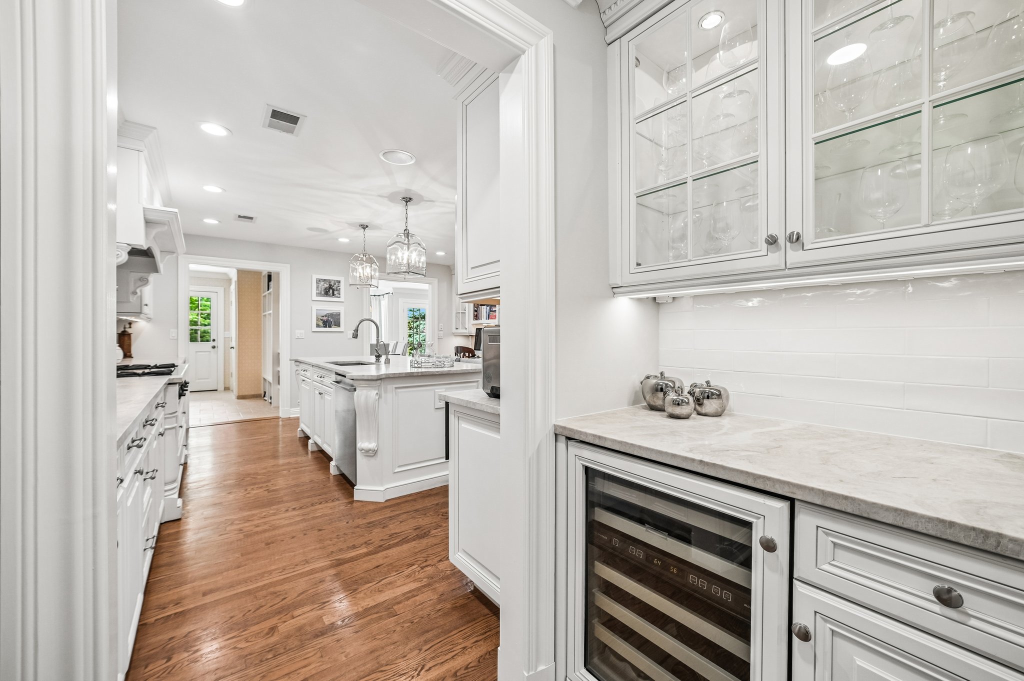 11 Cayuga Way 