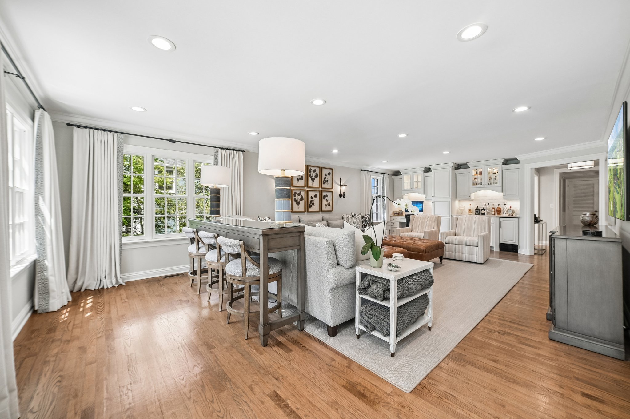 11 Cayuga Way 