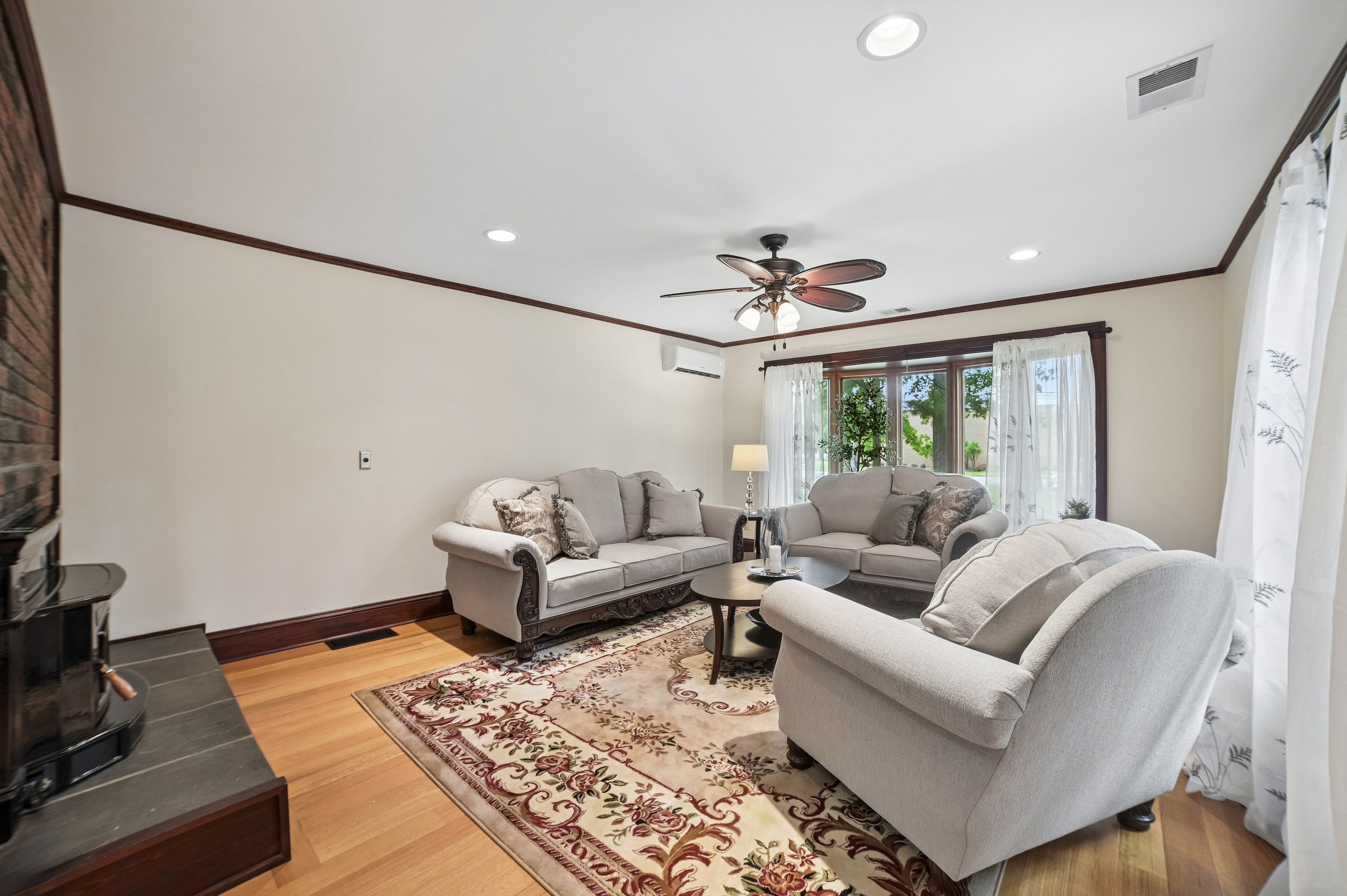3811 Park Avenue 