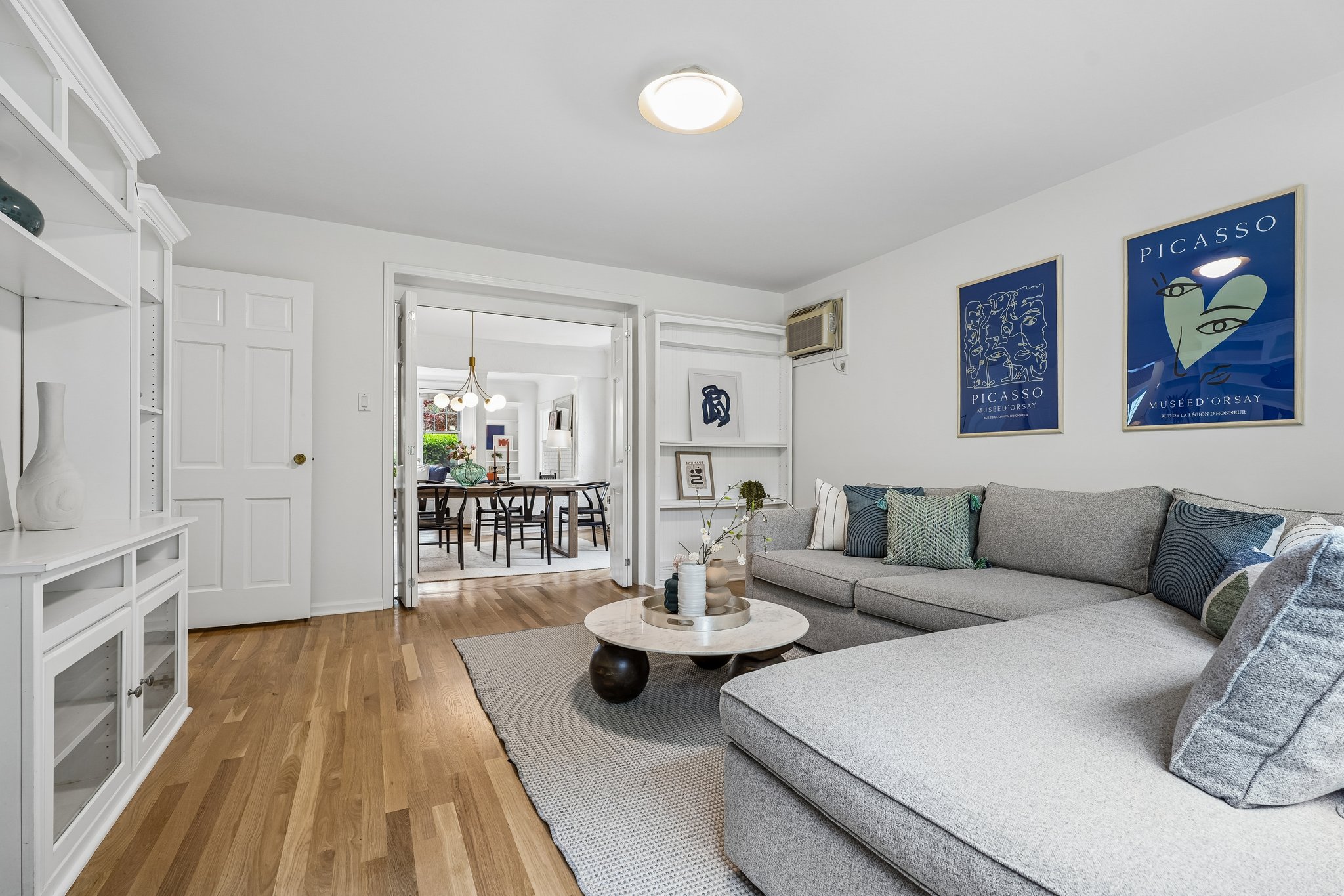 108 Oakview Avenue 