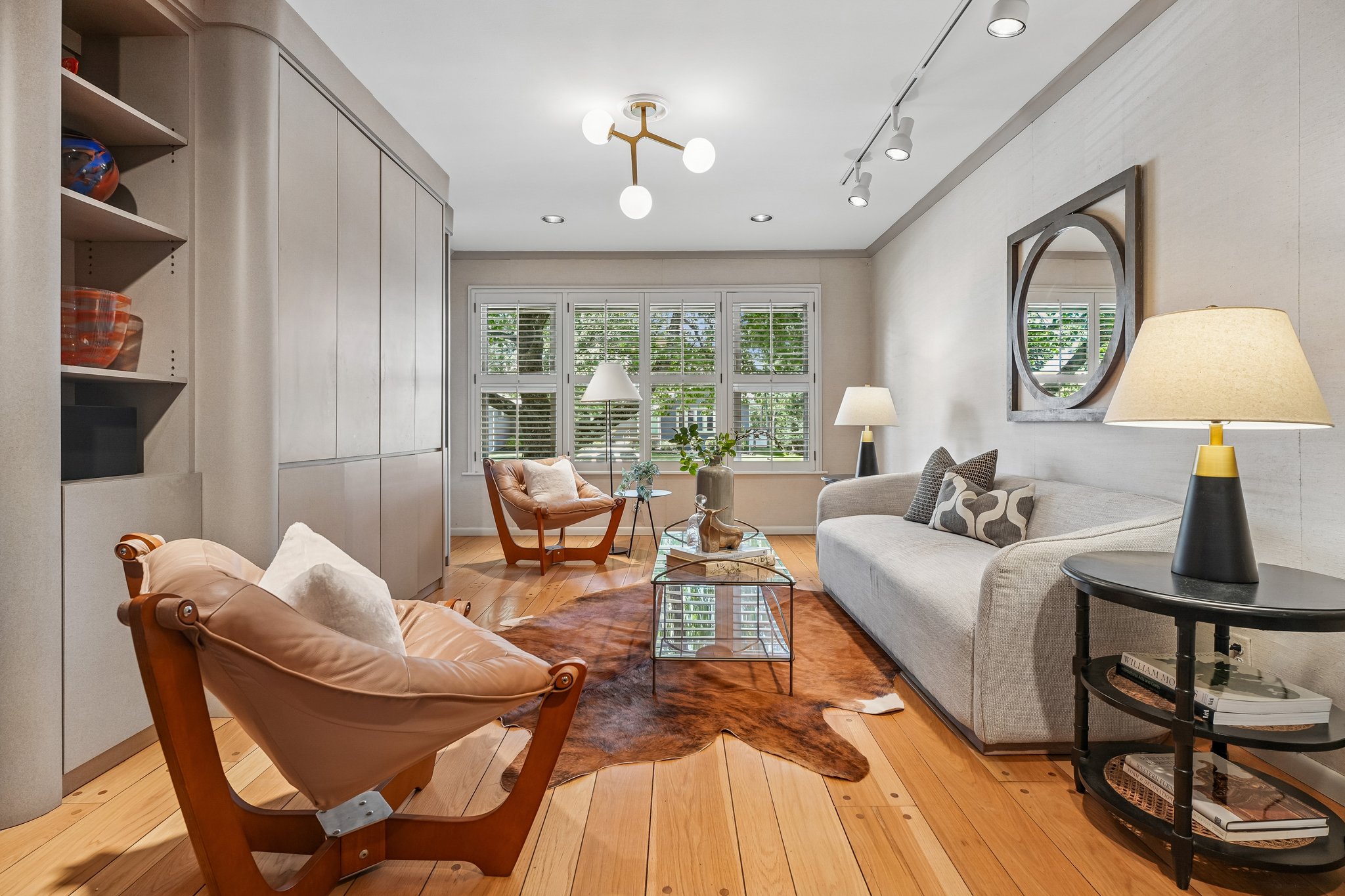 170 North Woods Drive 
