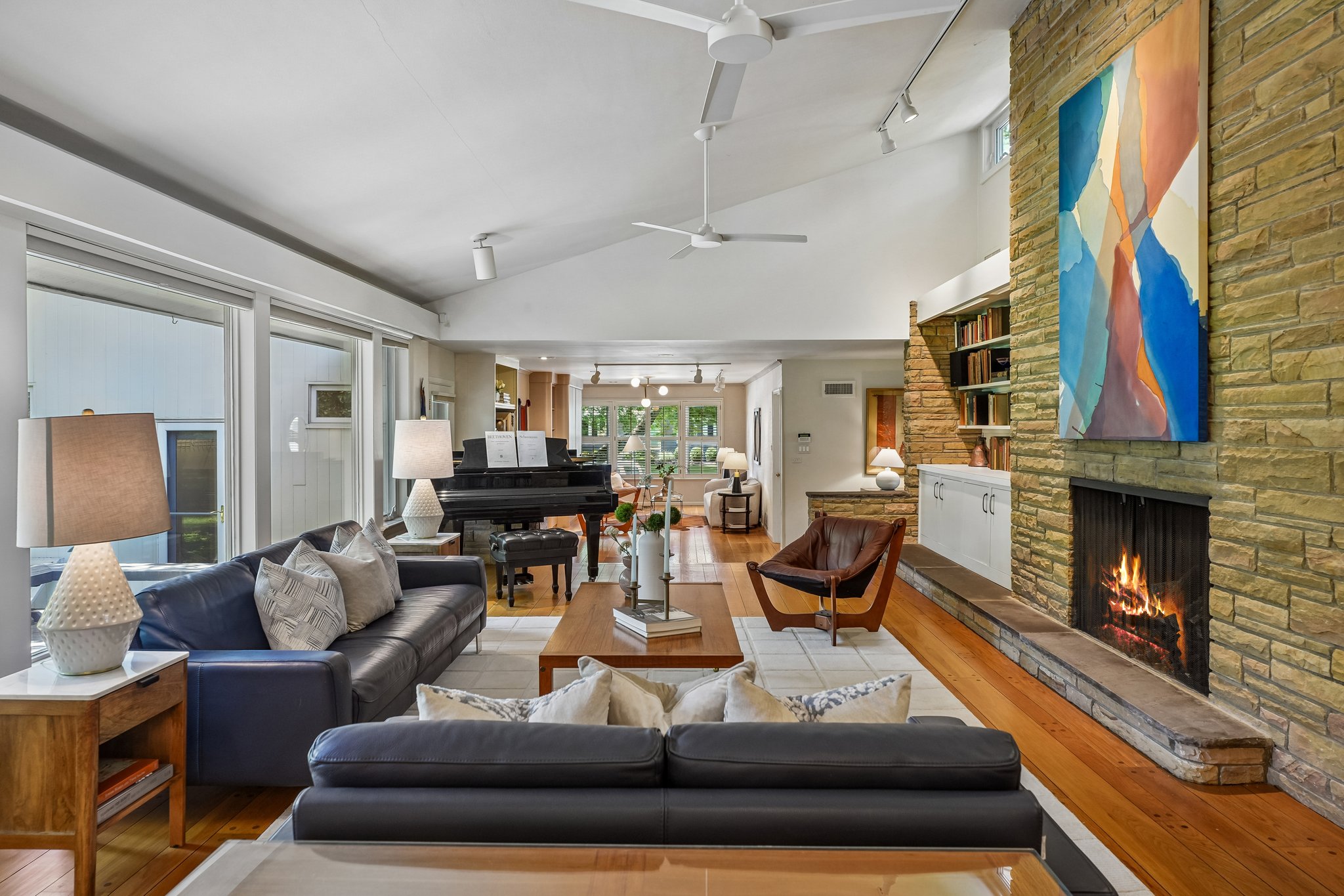 170 North Woods Drive 