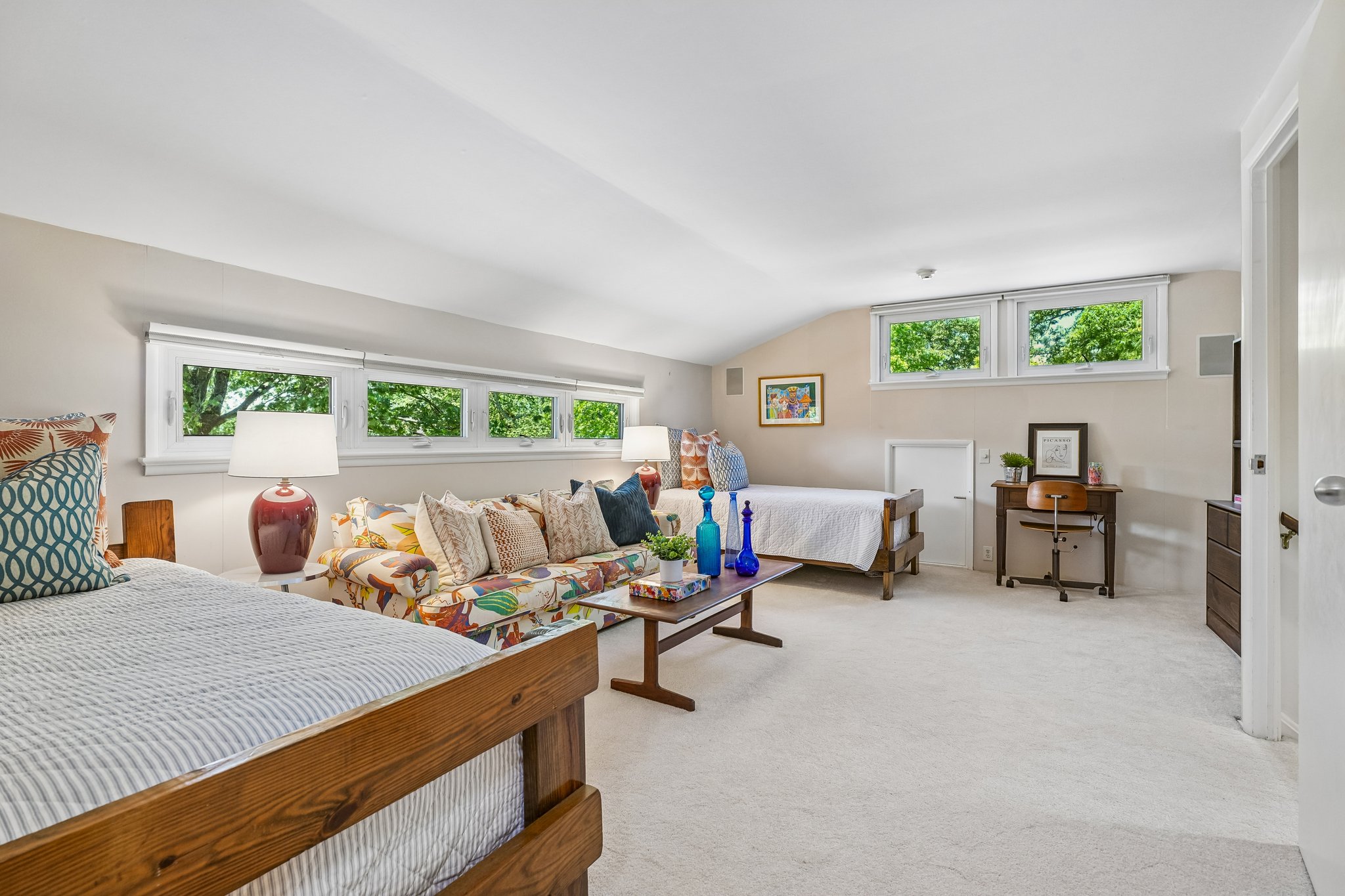 170 North Woods Drive 