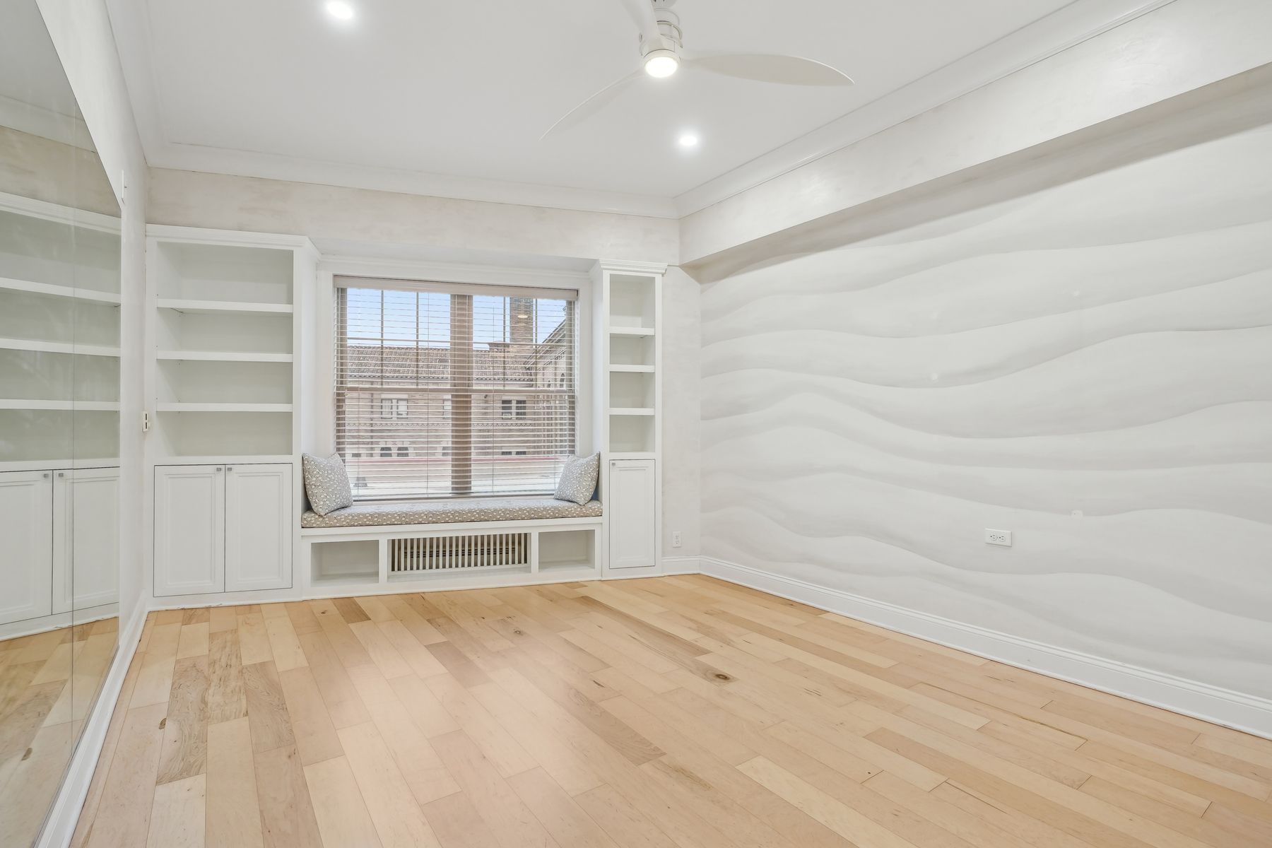 48 South Park Street Unit 215