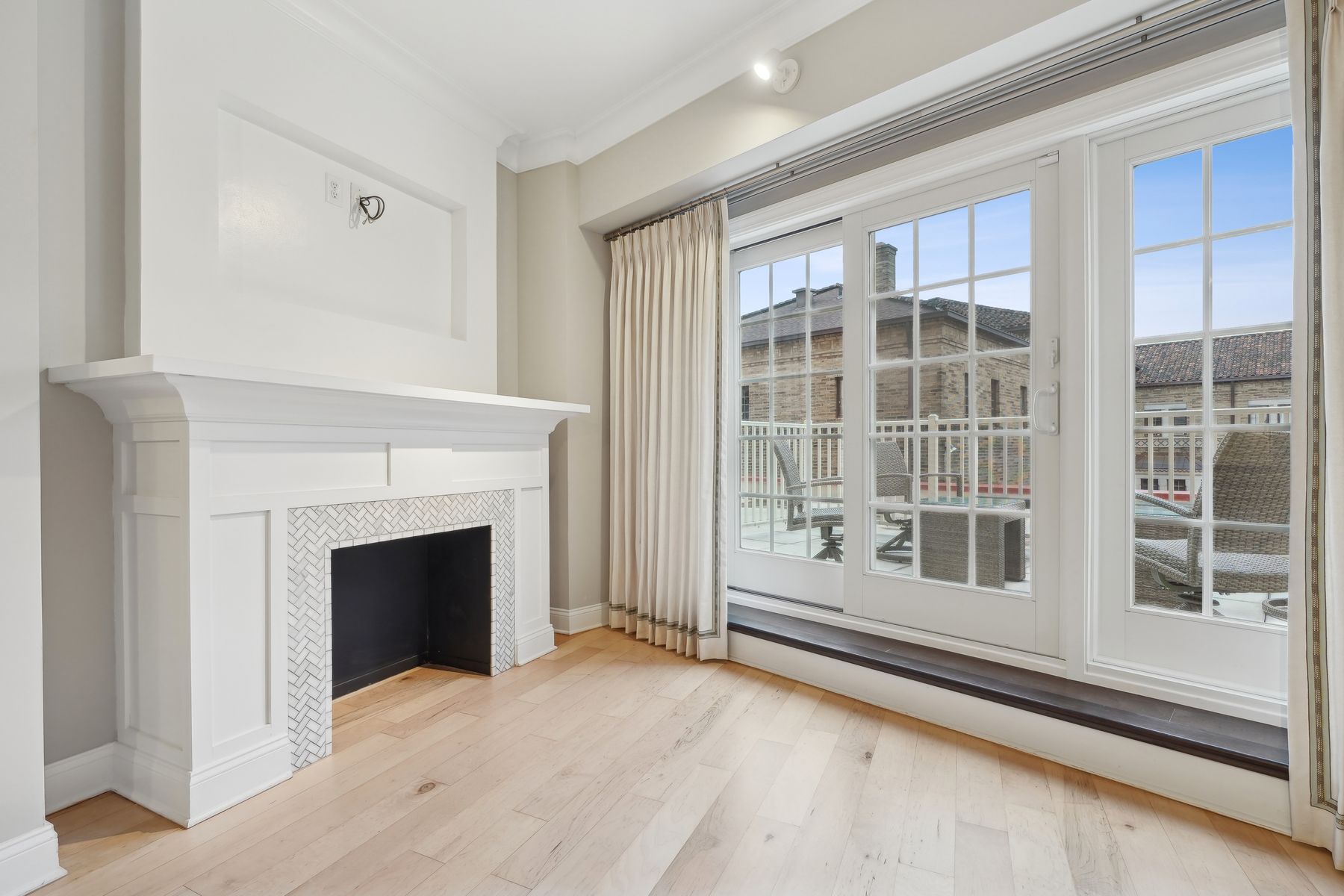 48 South Park Street Unit 215