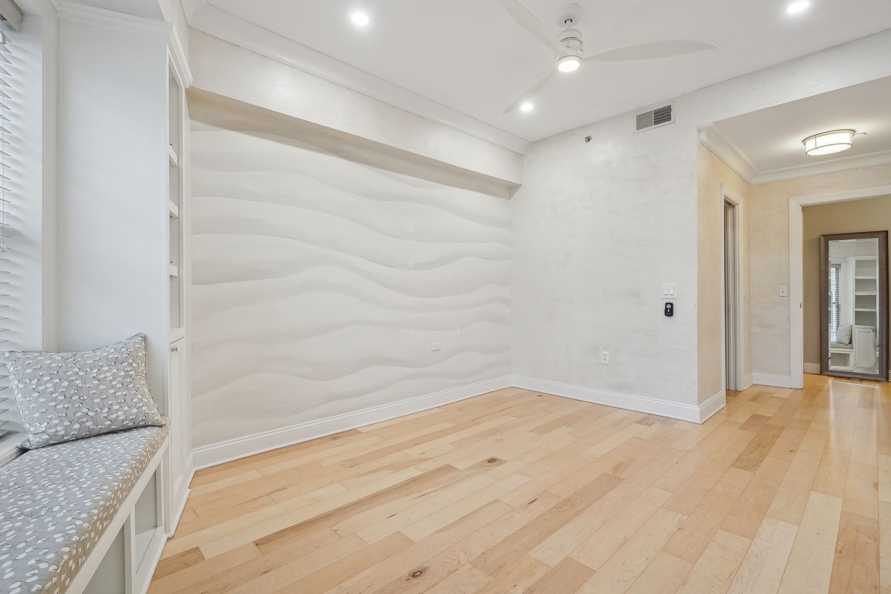 48 South Park Street Unit 215