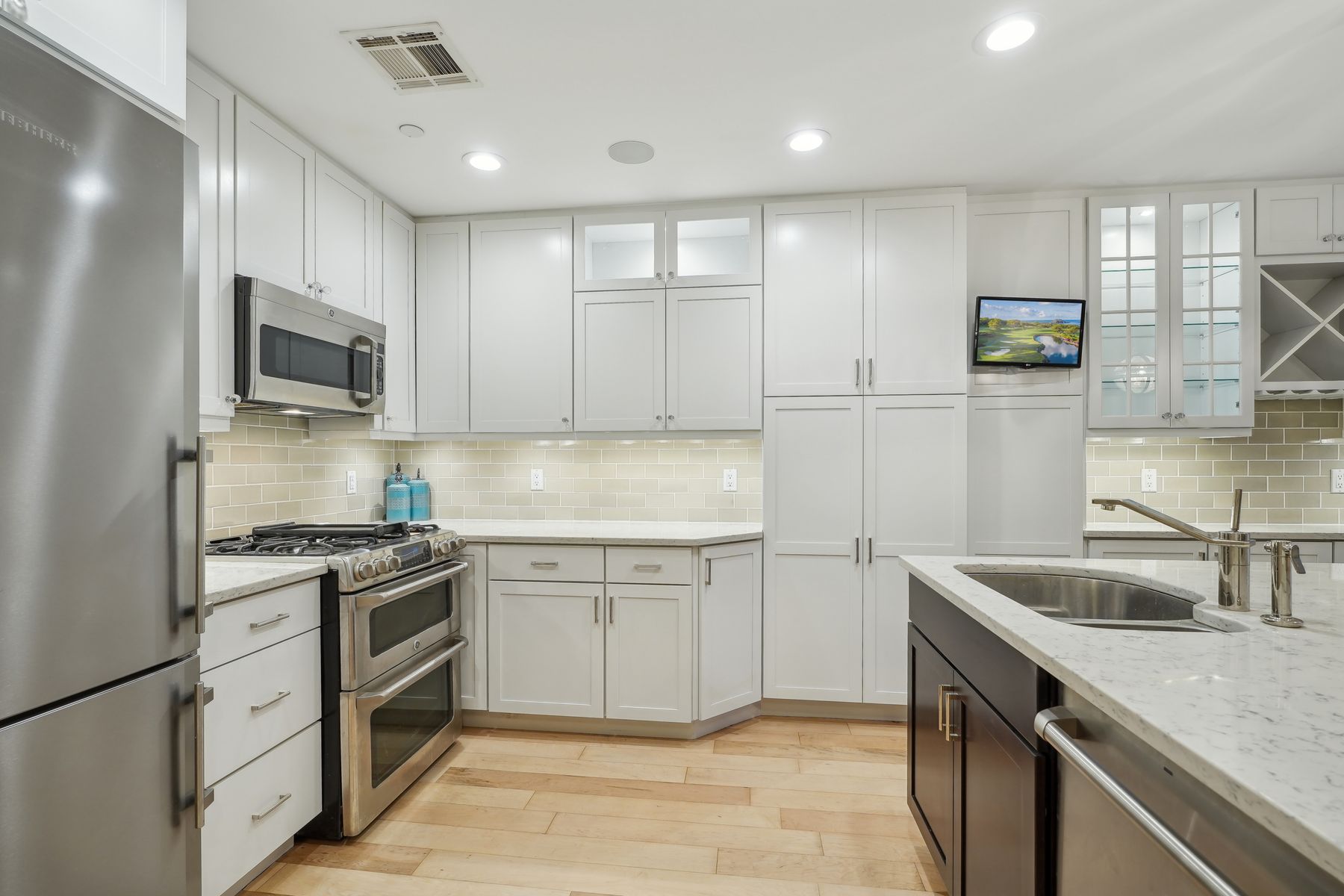 48 South Park Street Unit 215