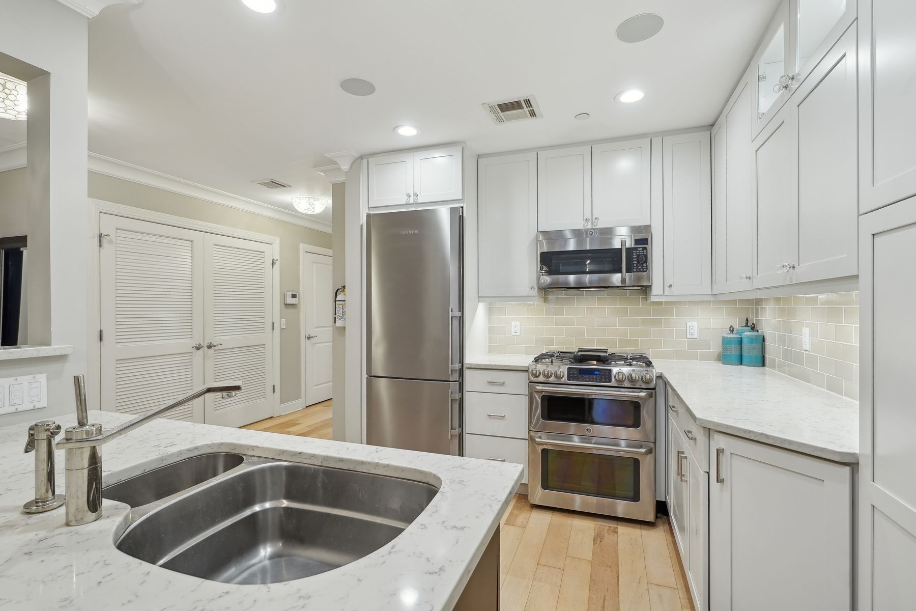 48 South Park Street Unit 215