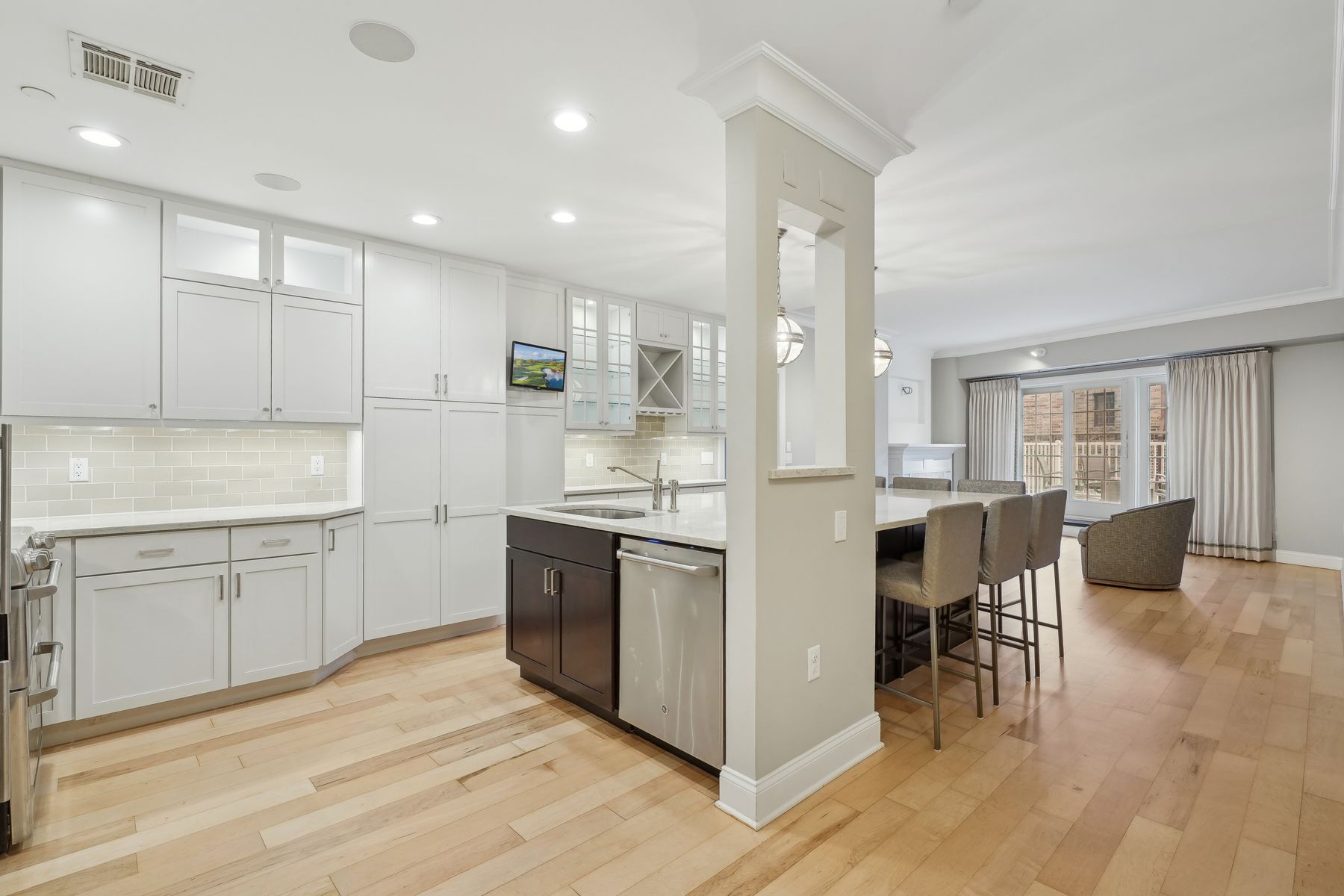 48 South Park Street Unit 215