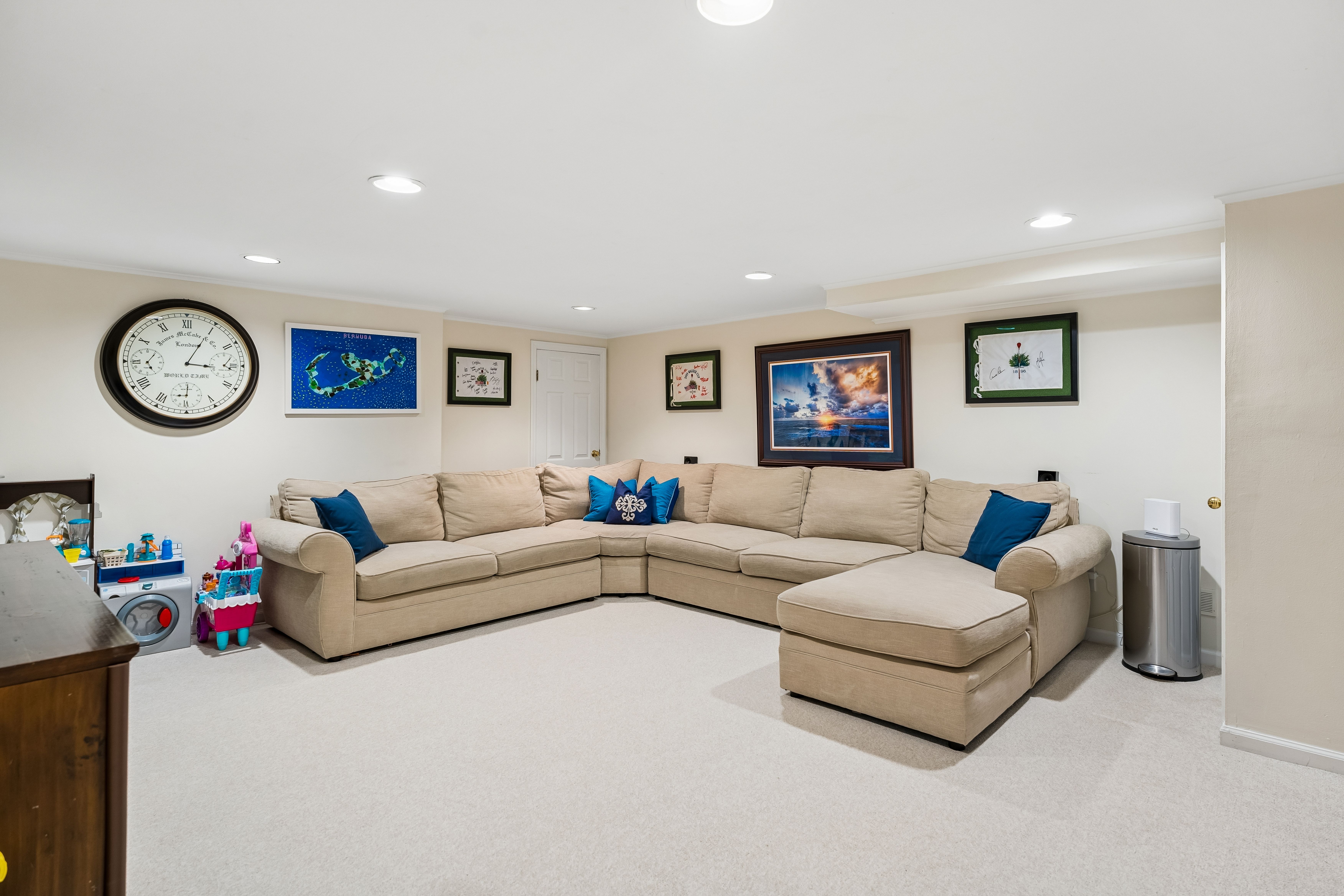 18 Colony Drive 