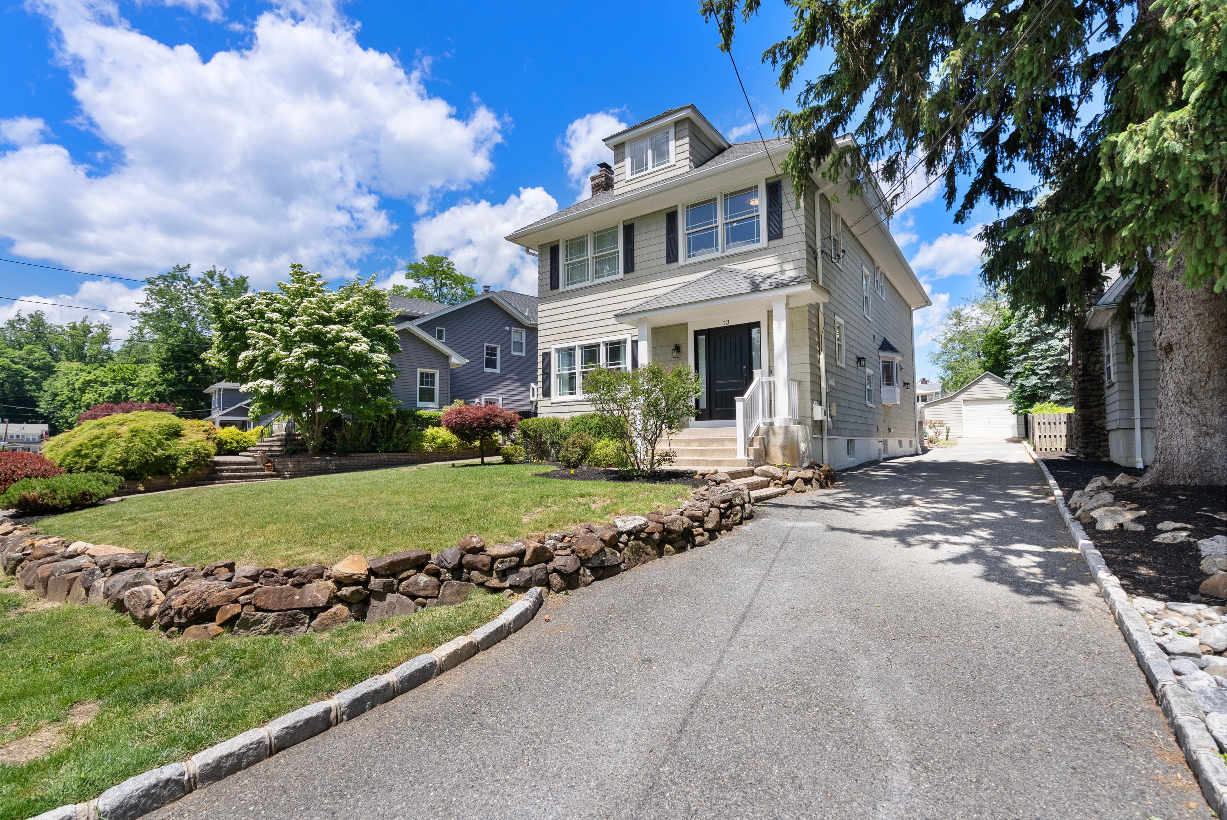 13 Glenview Road 