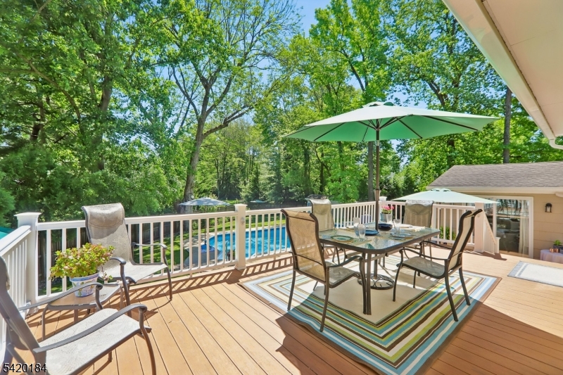 735 Radley Rd