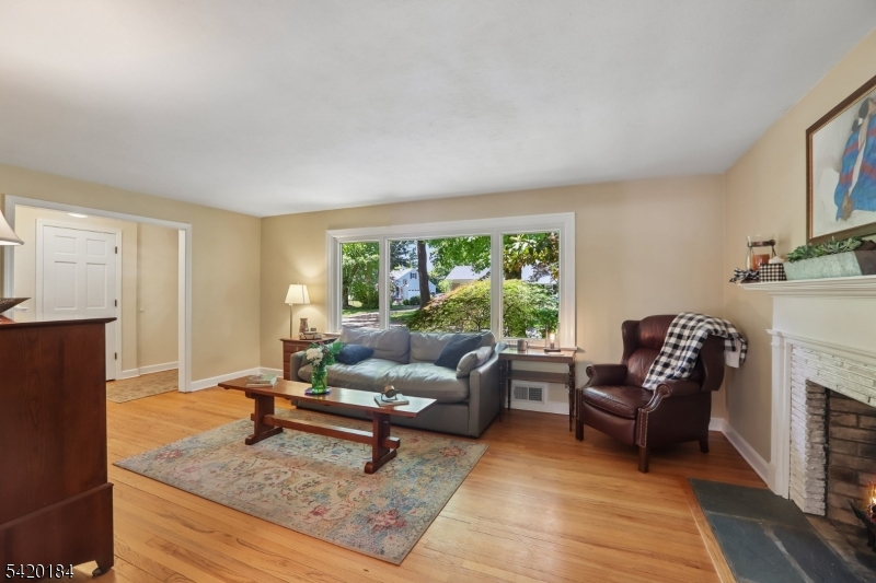 735 Radley Rd