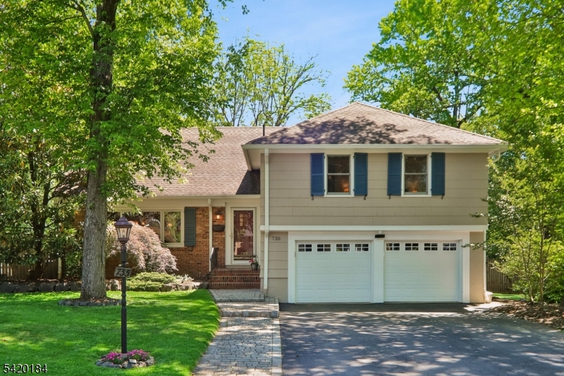 735 Radley Rd
