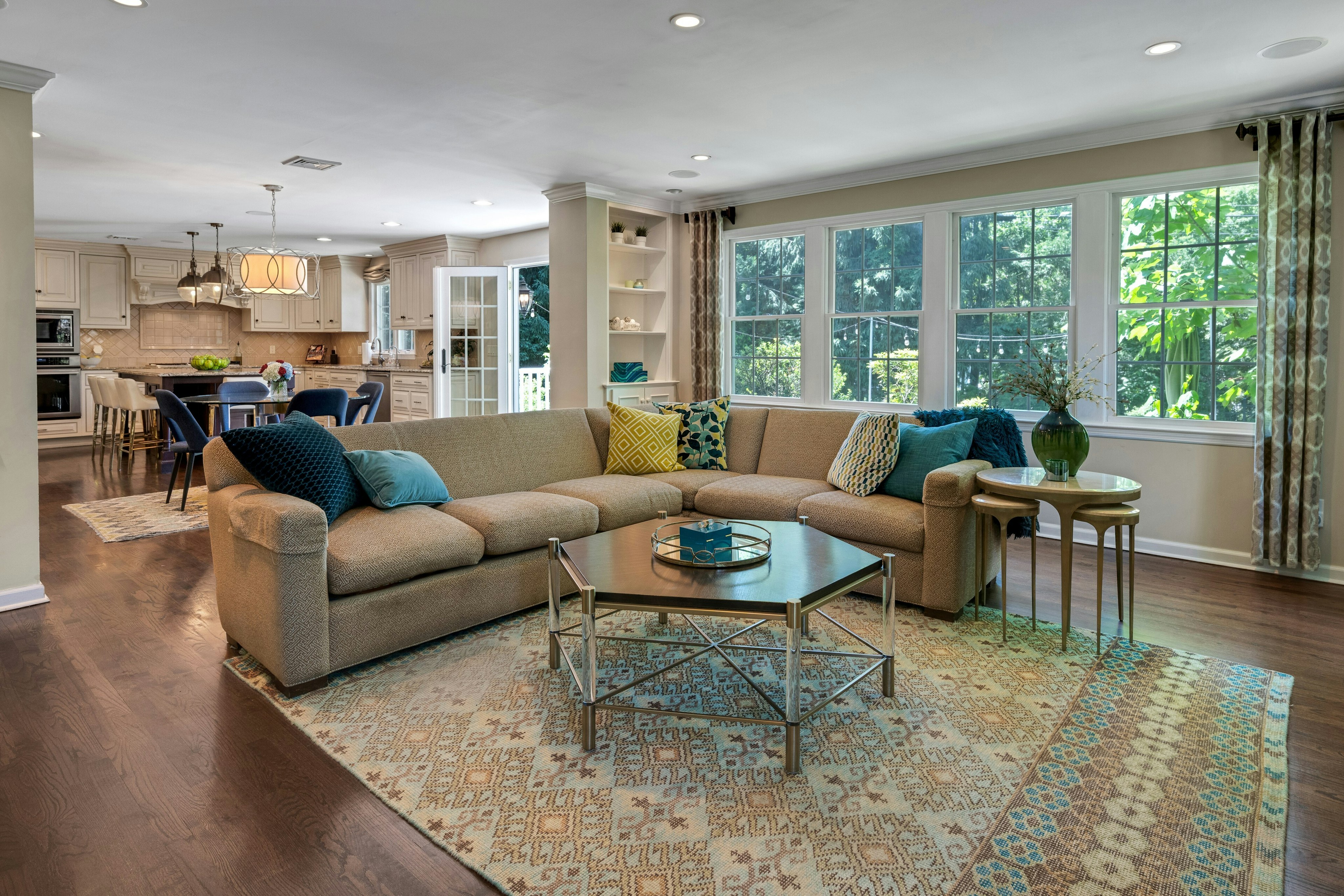 10 Fairview Avenue 