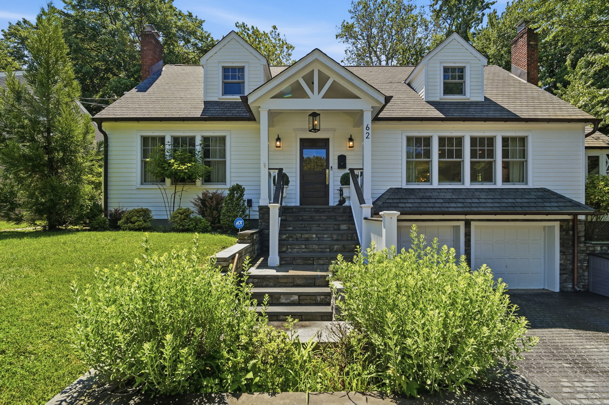 62 Jacobus Avenue 
