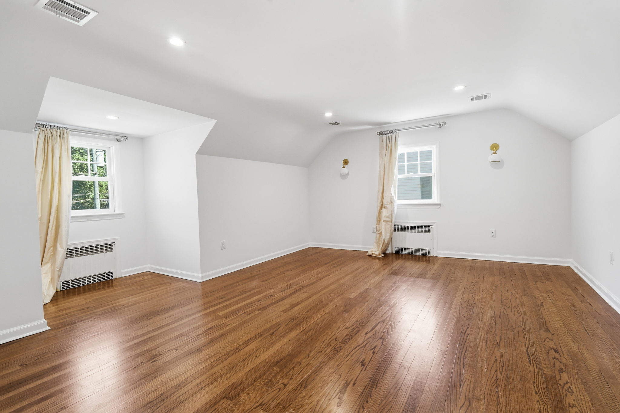 62 Jacobus Avenue 