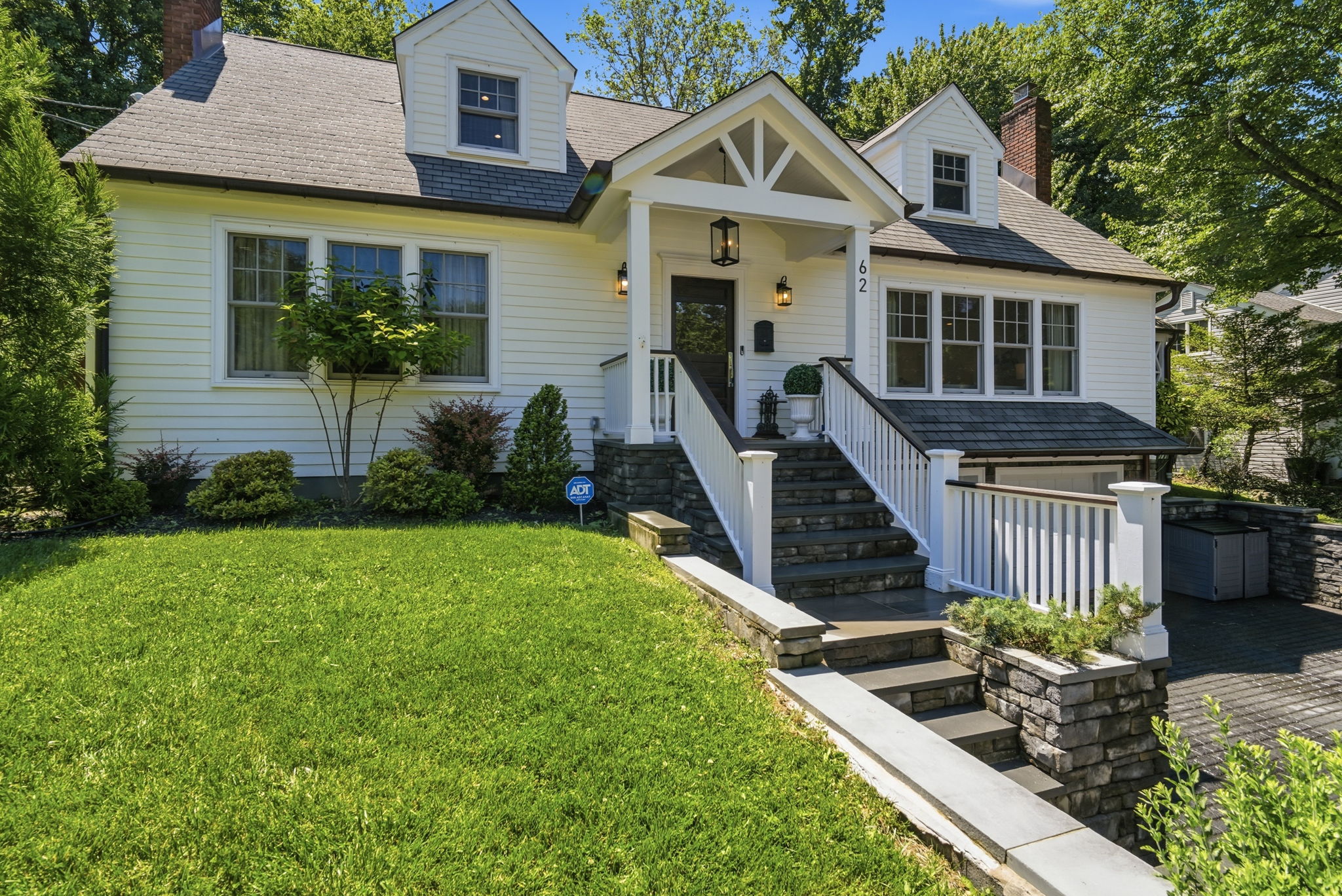 62 Jacobus Avenue 