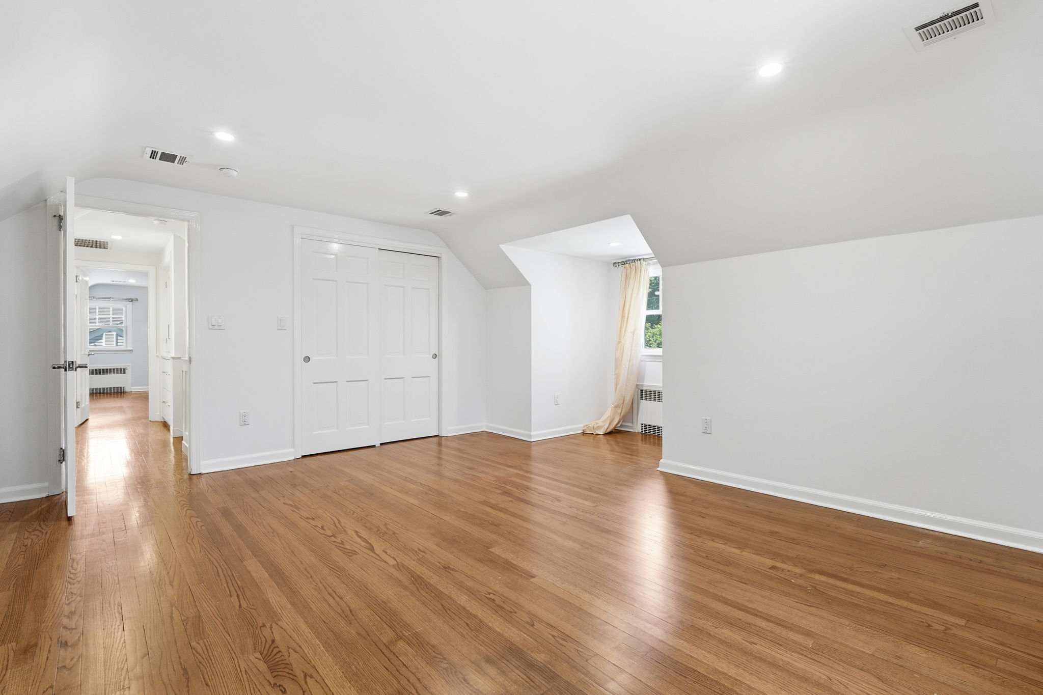 62 Jacobus Avenue 