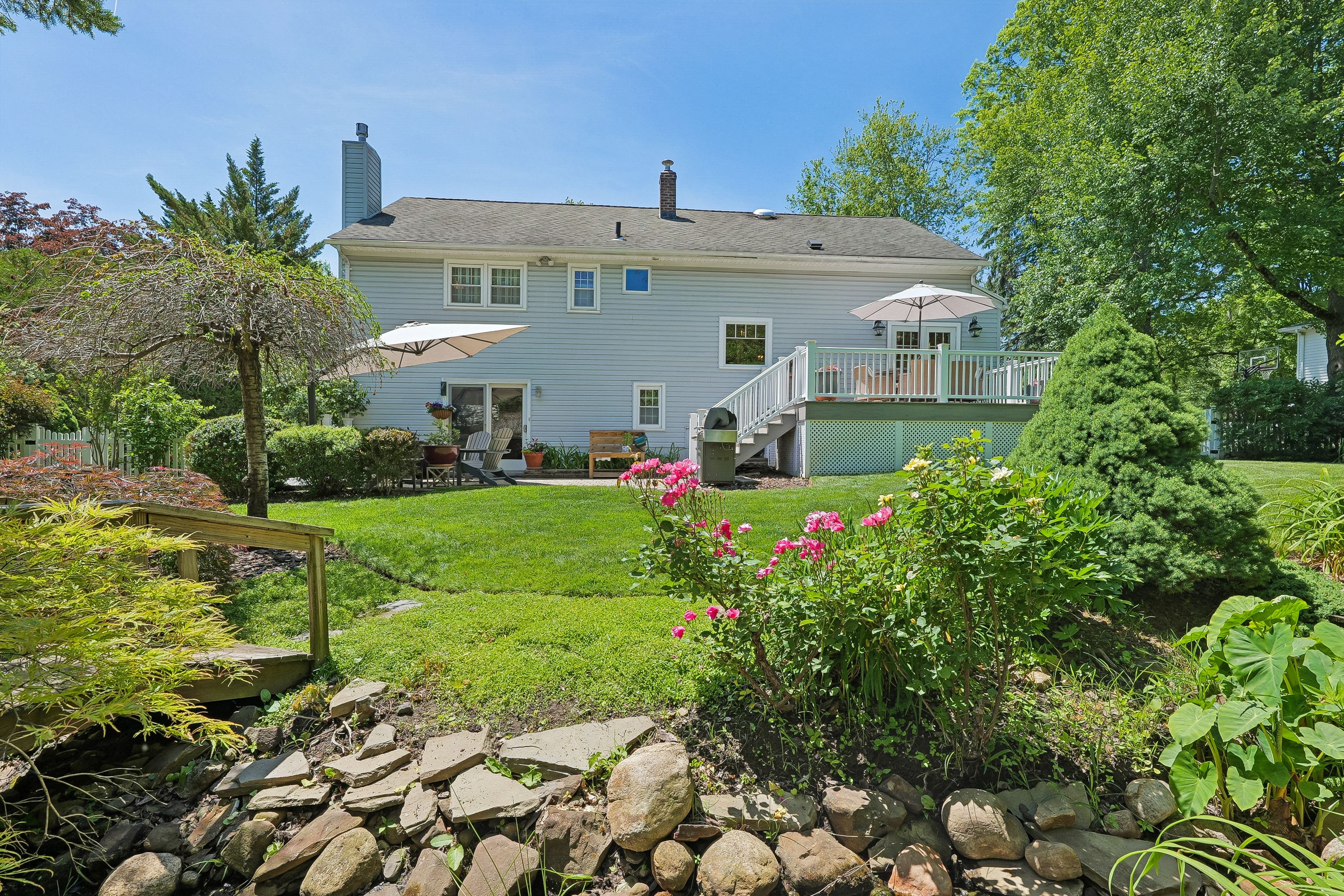 12 Candlewood Drive 