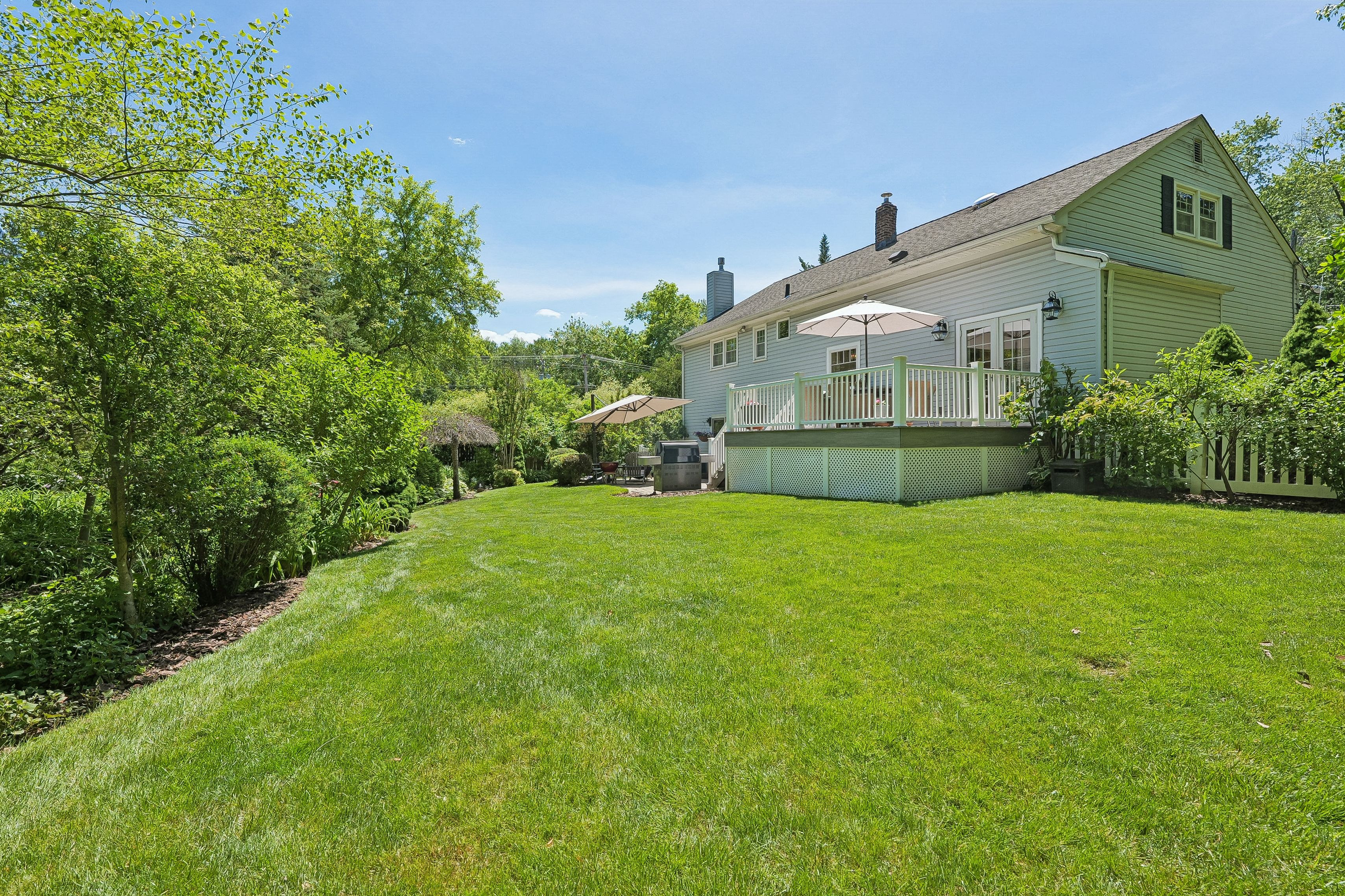 12 Candlewood Drive 