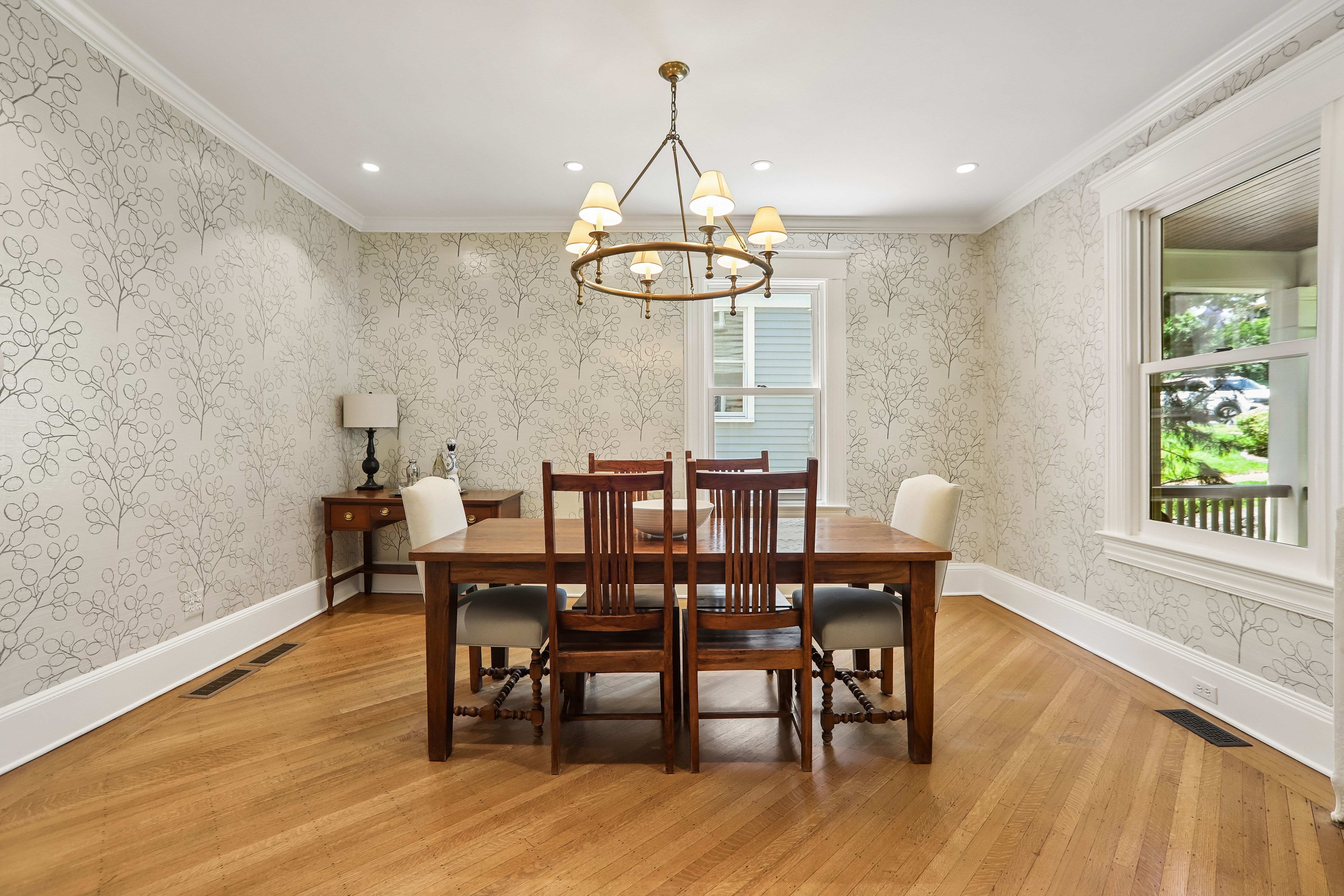 22 Oakridge Avenue 