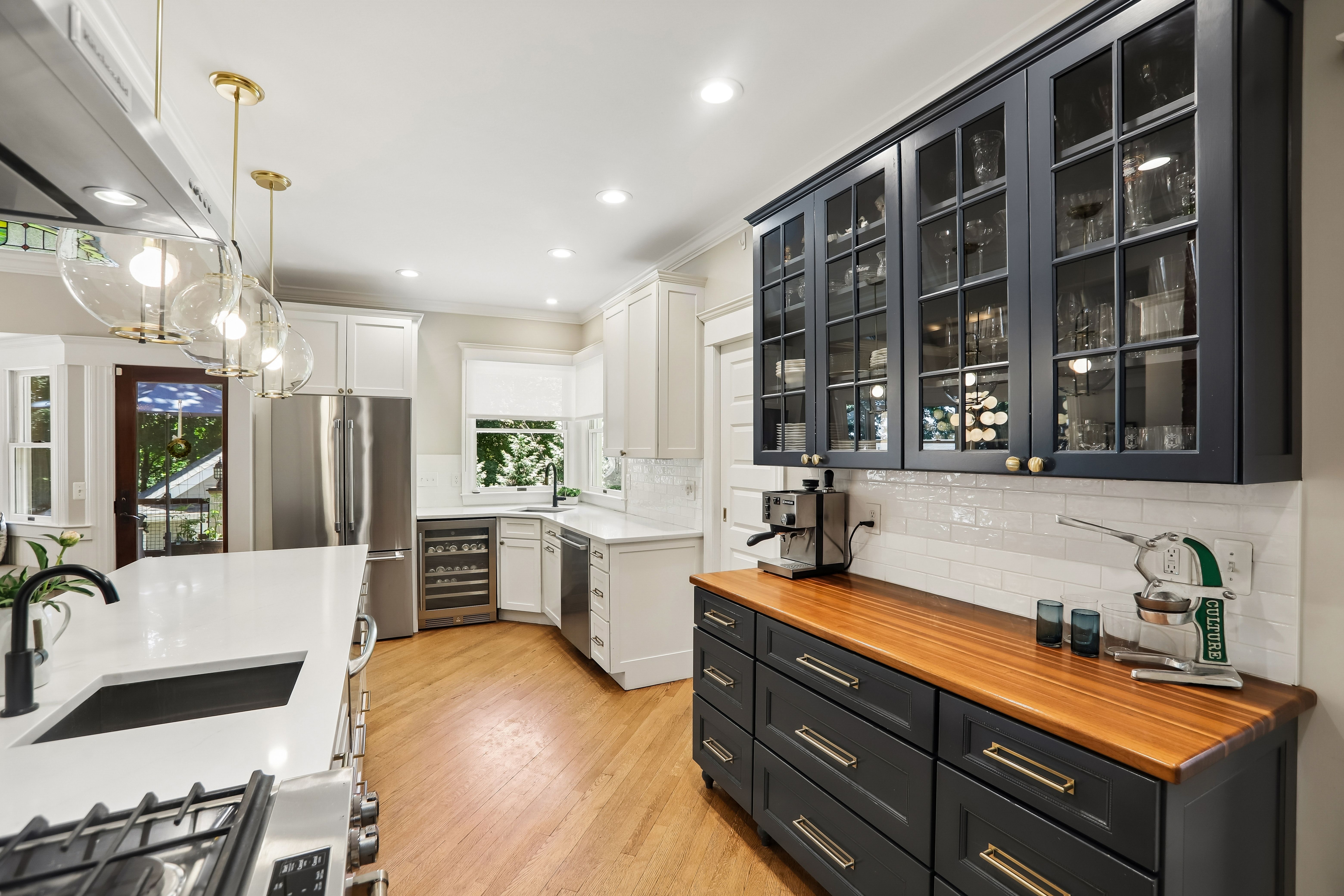22 Oakridge Avenue 