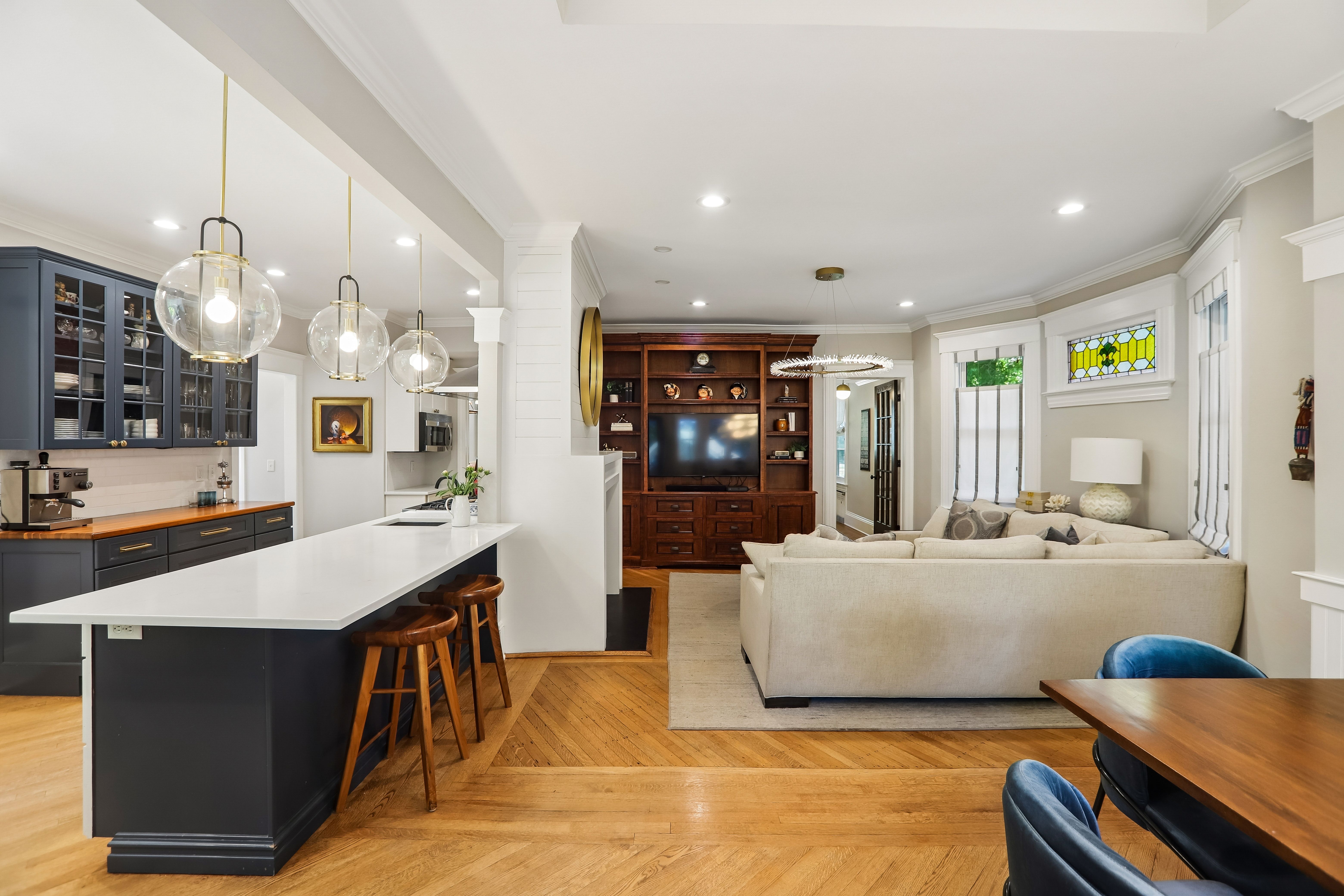 22 Oakridge Avenue 