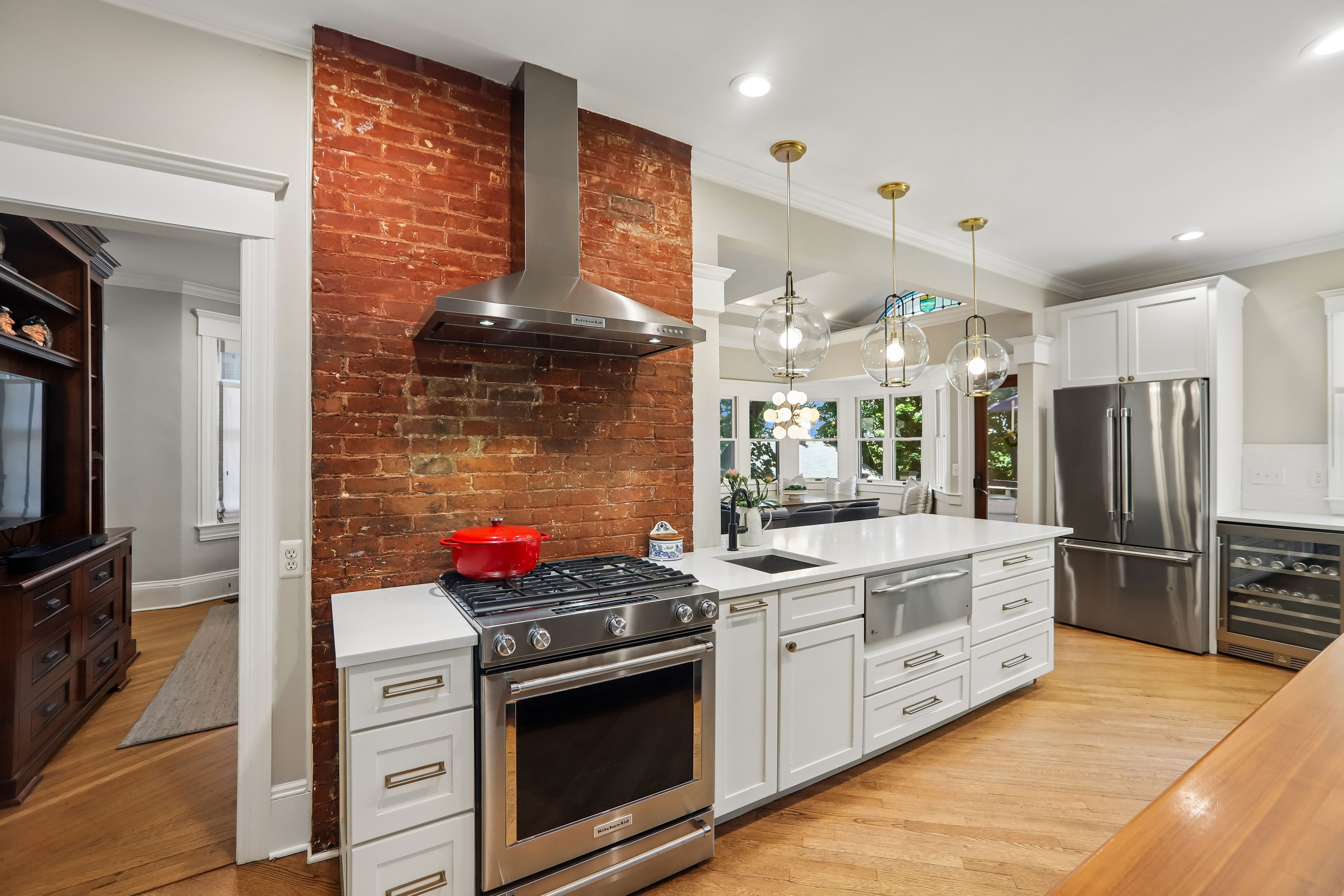 22 Oakridge Avenue 