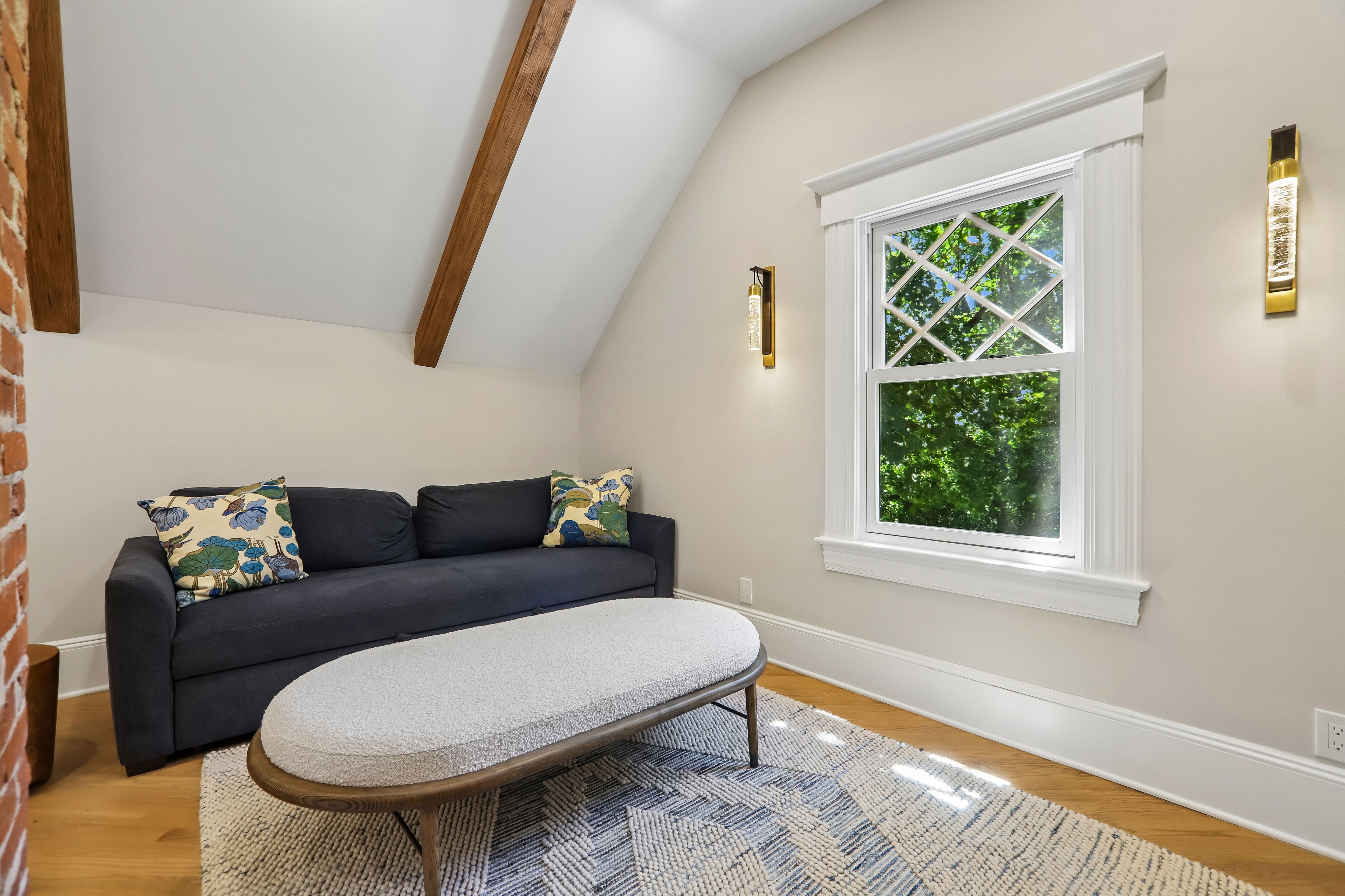 22 Oakridge Avenue 