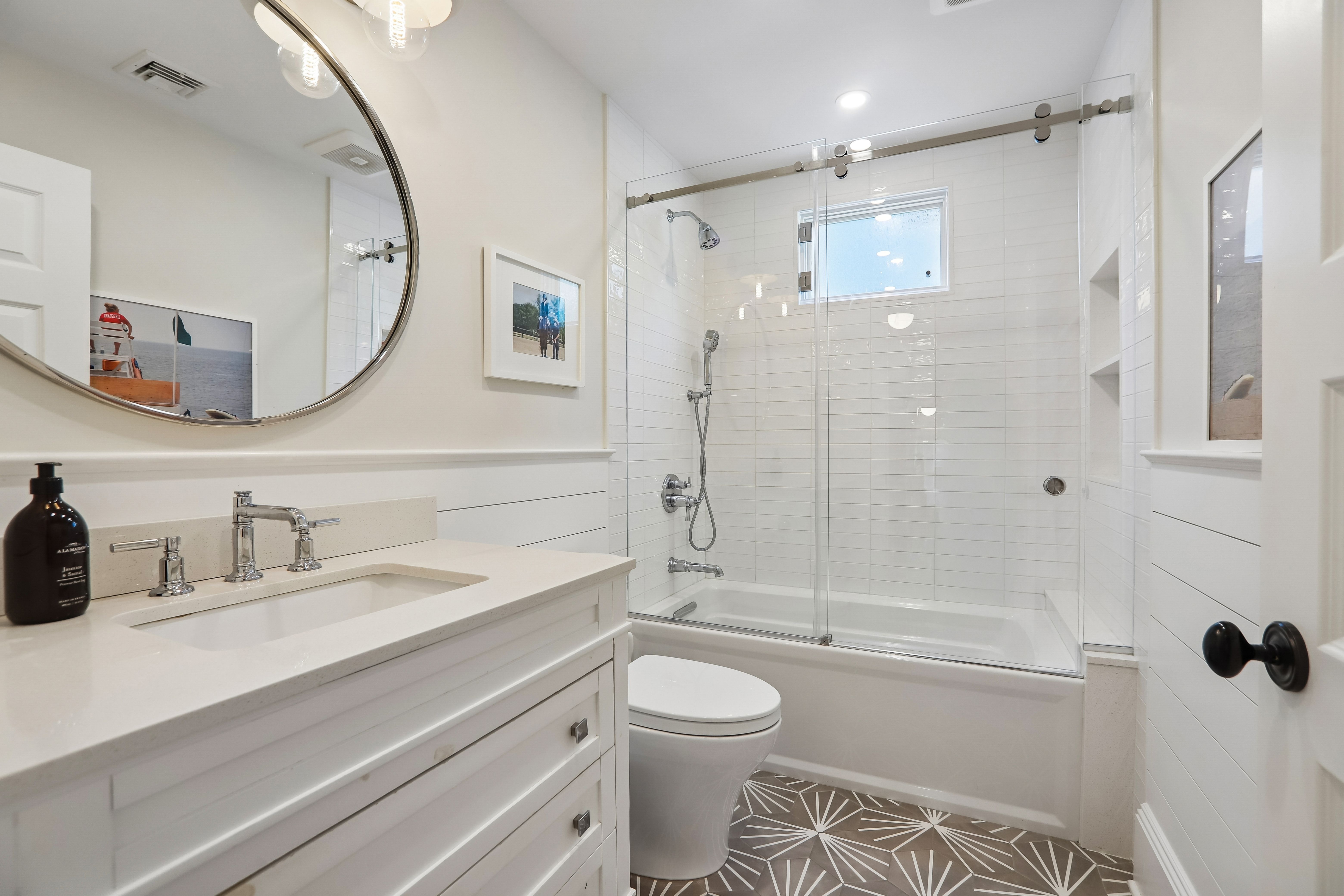 22 Oakridge Avenue 