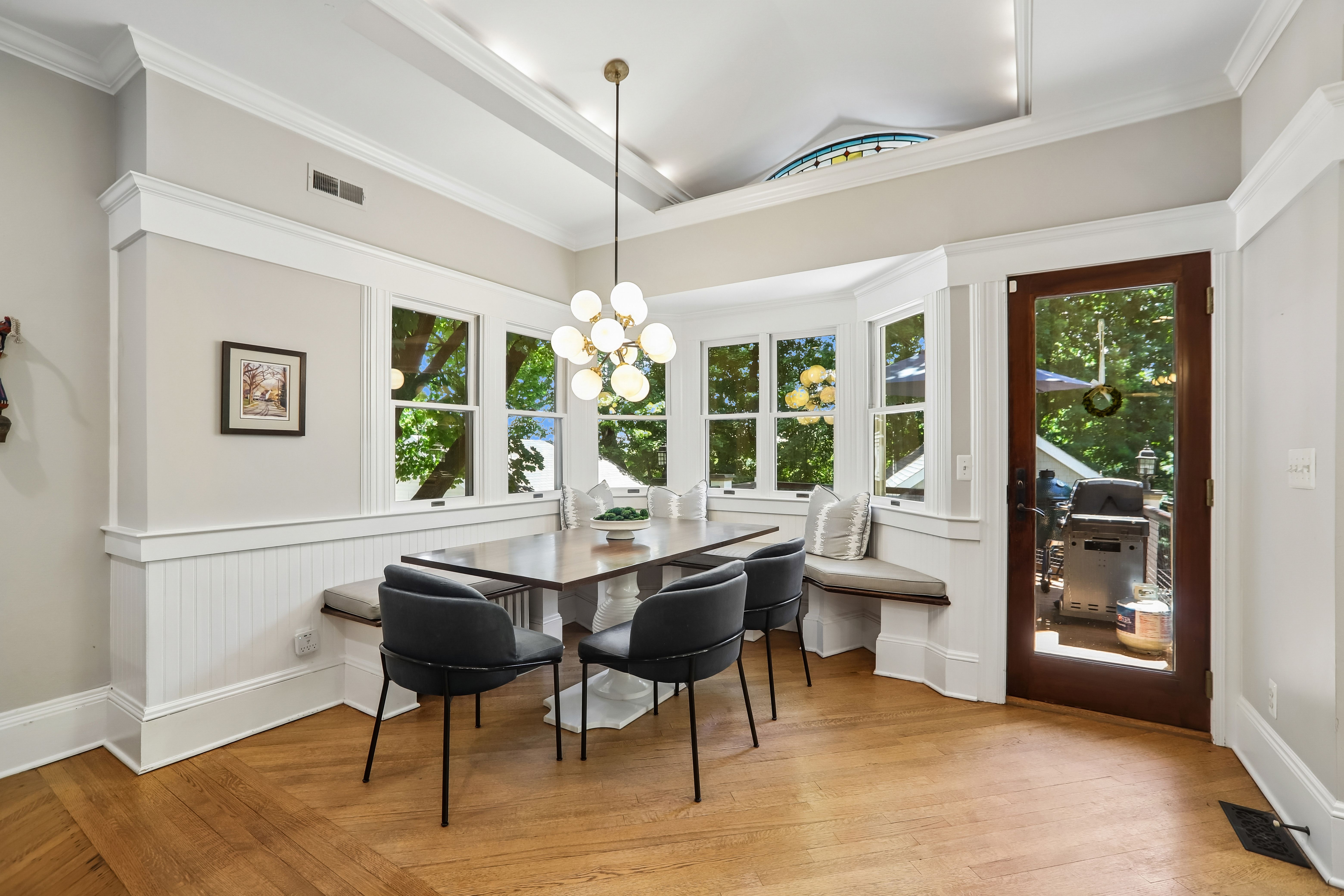 22 Oakridge Avenue 
