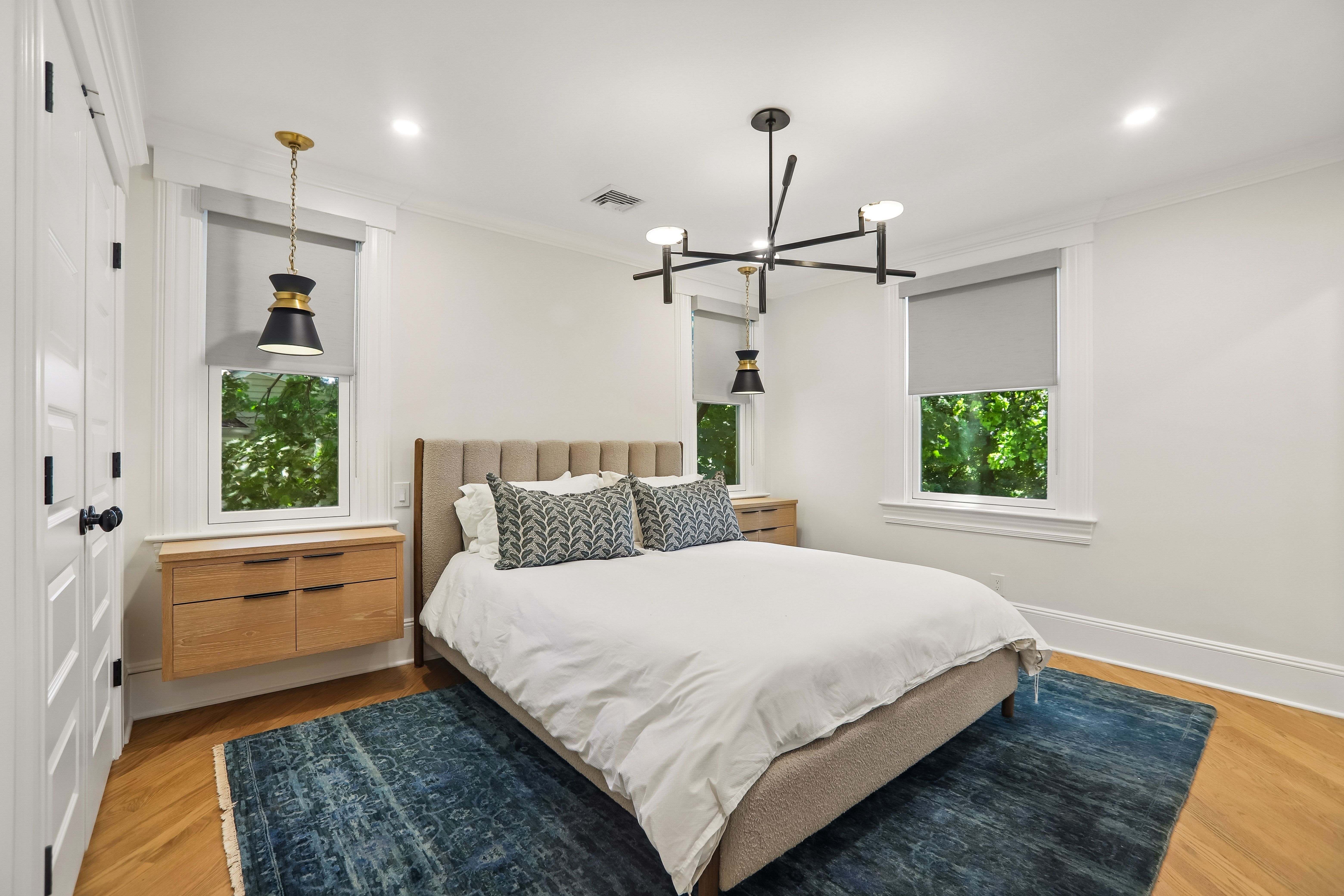 22 Oakridge Avenue 