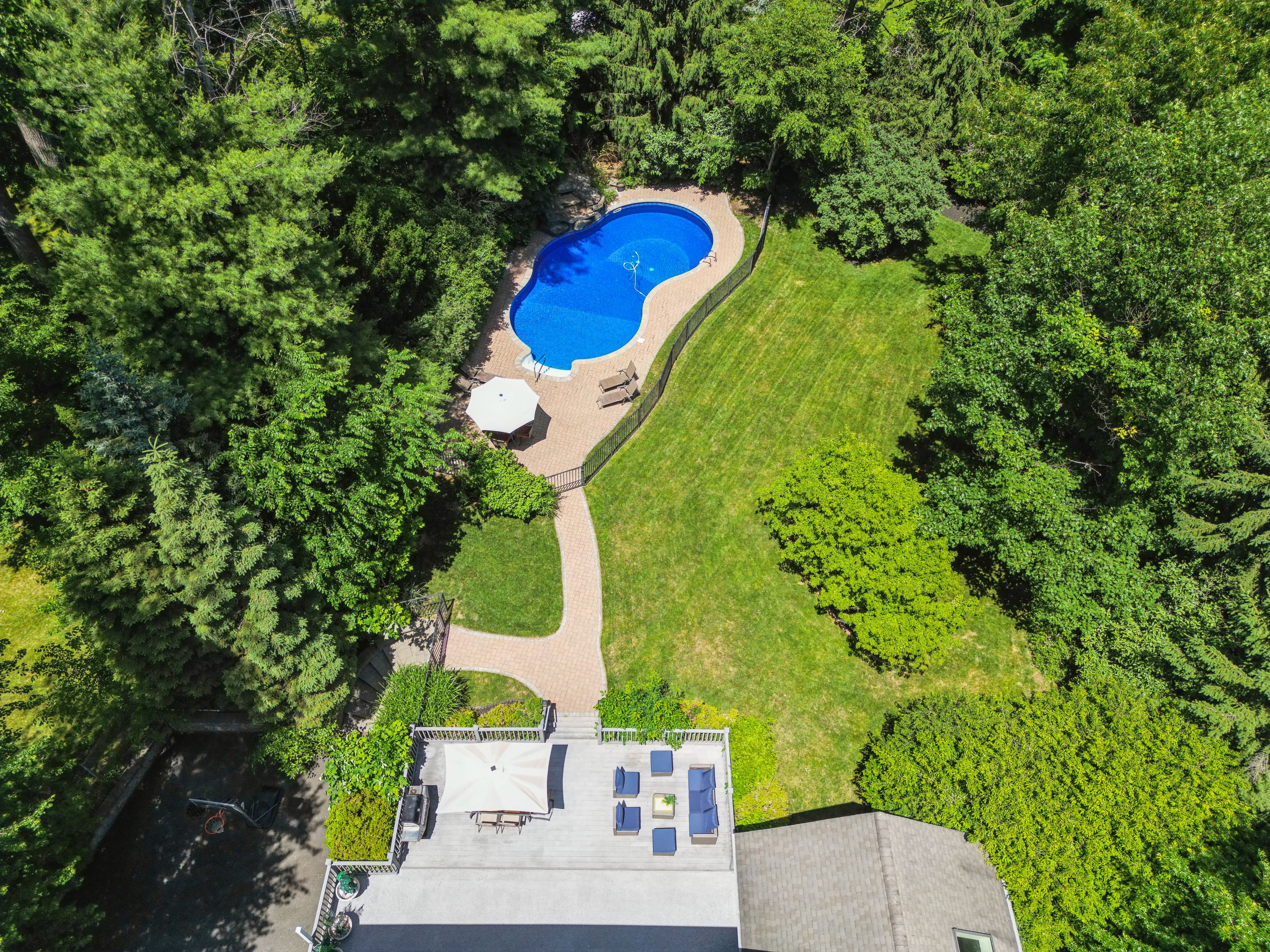 201 Parsonage Hill Road 