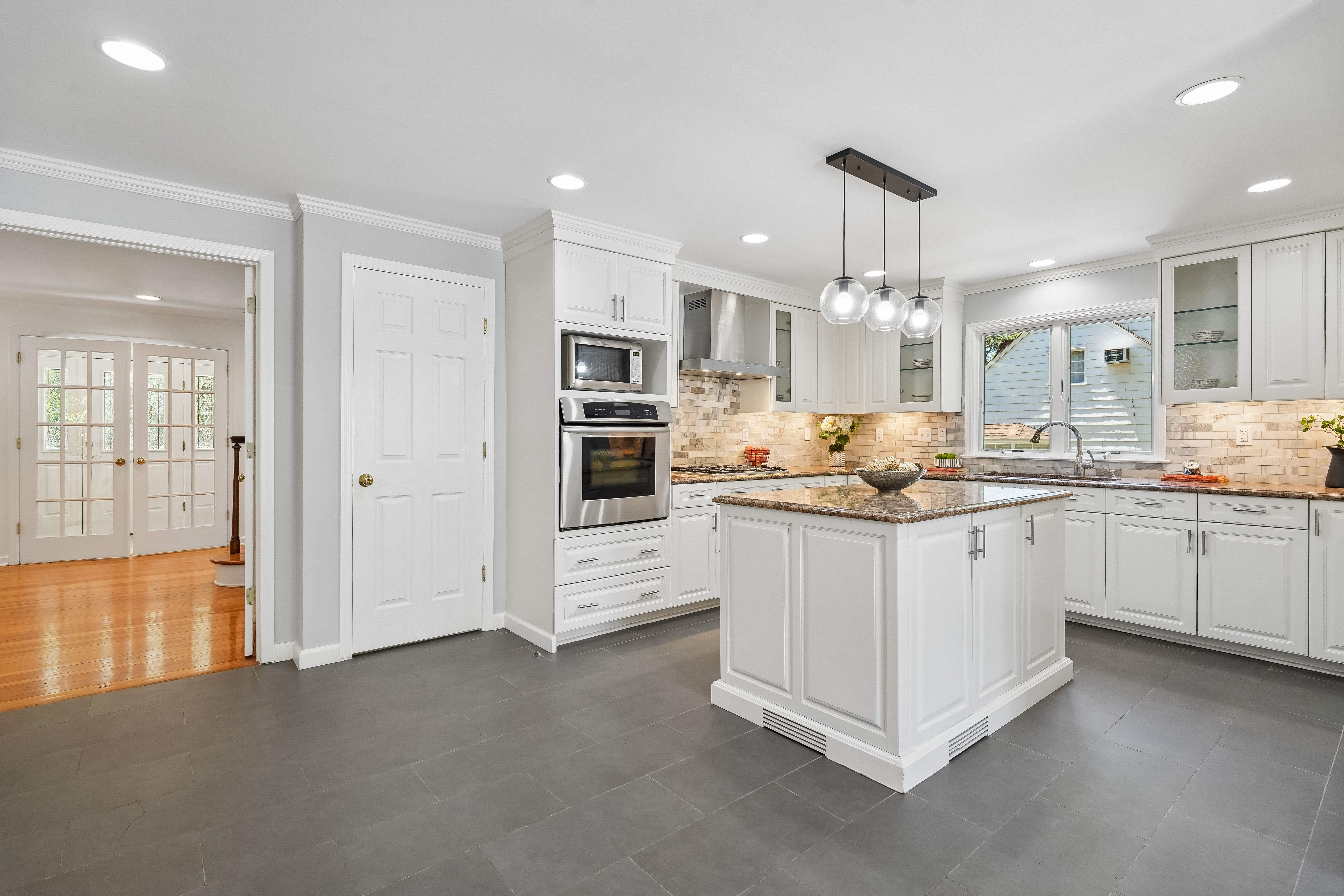 201 Parsonage Hill Road 