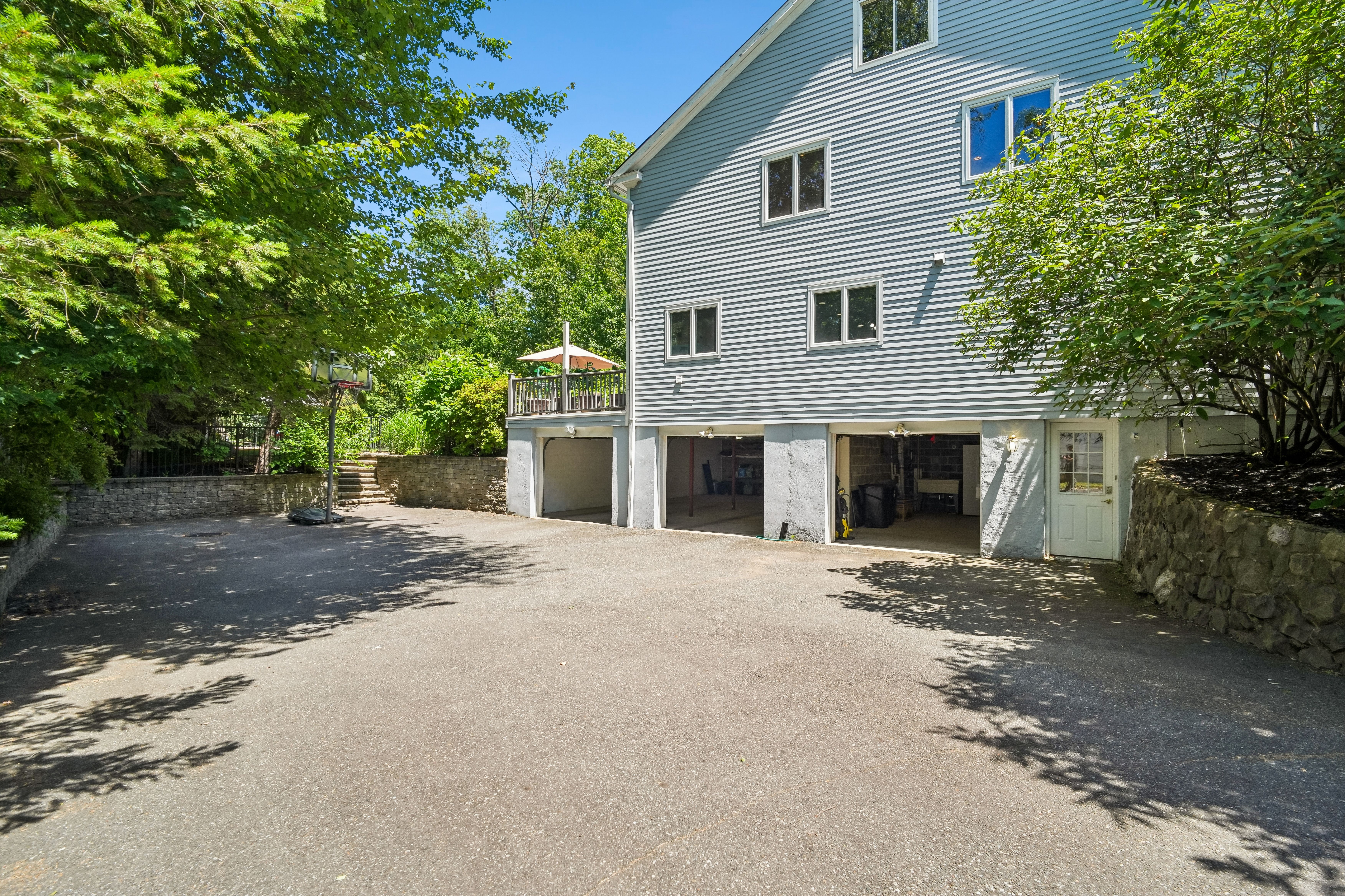 201 Parsonage Hill Road 