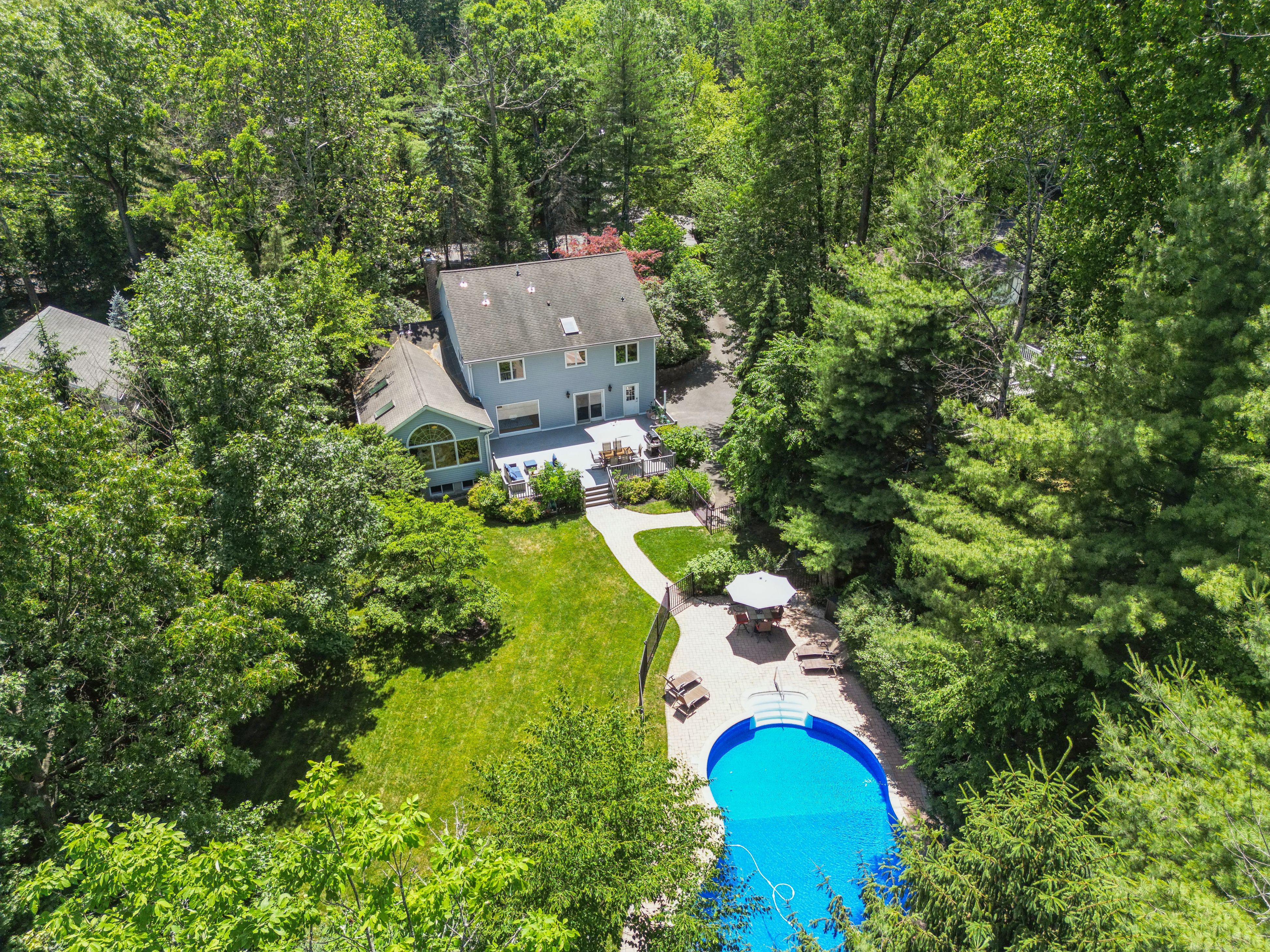 201 Parsonage Hill Road 
