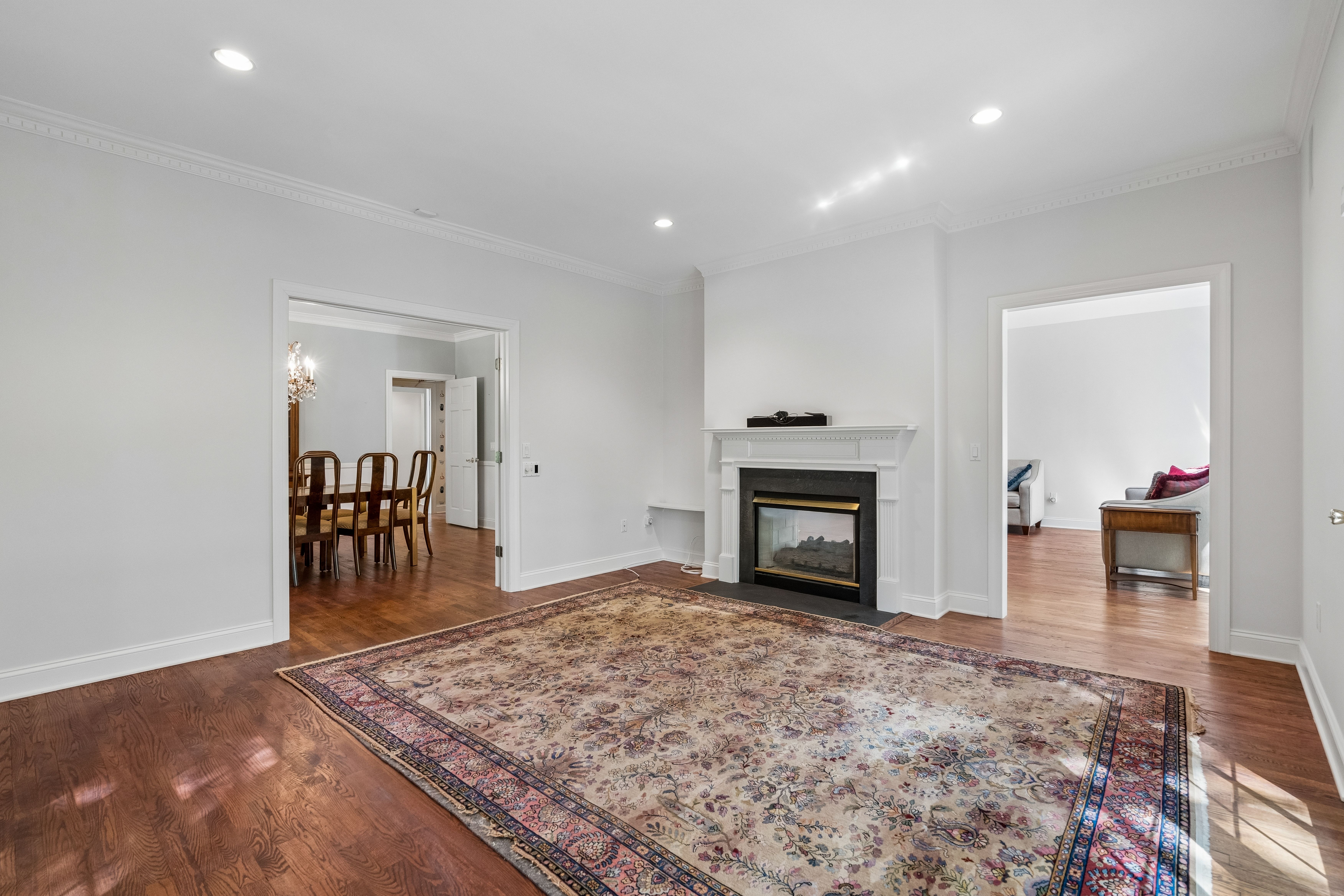 8 Morgan Court 