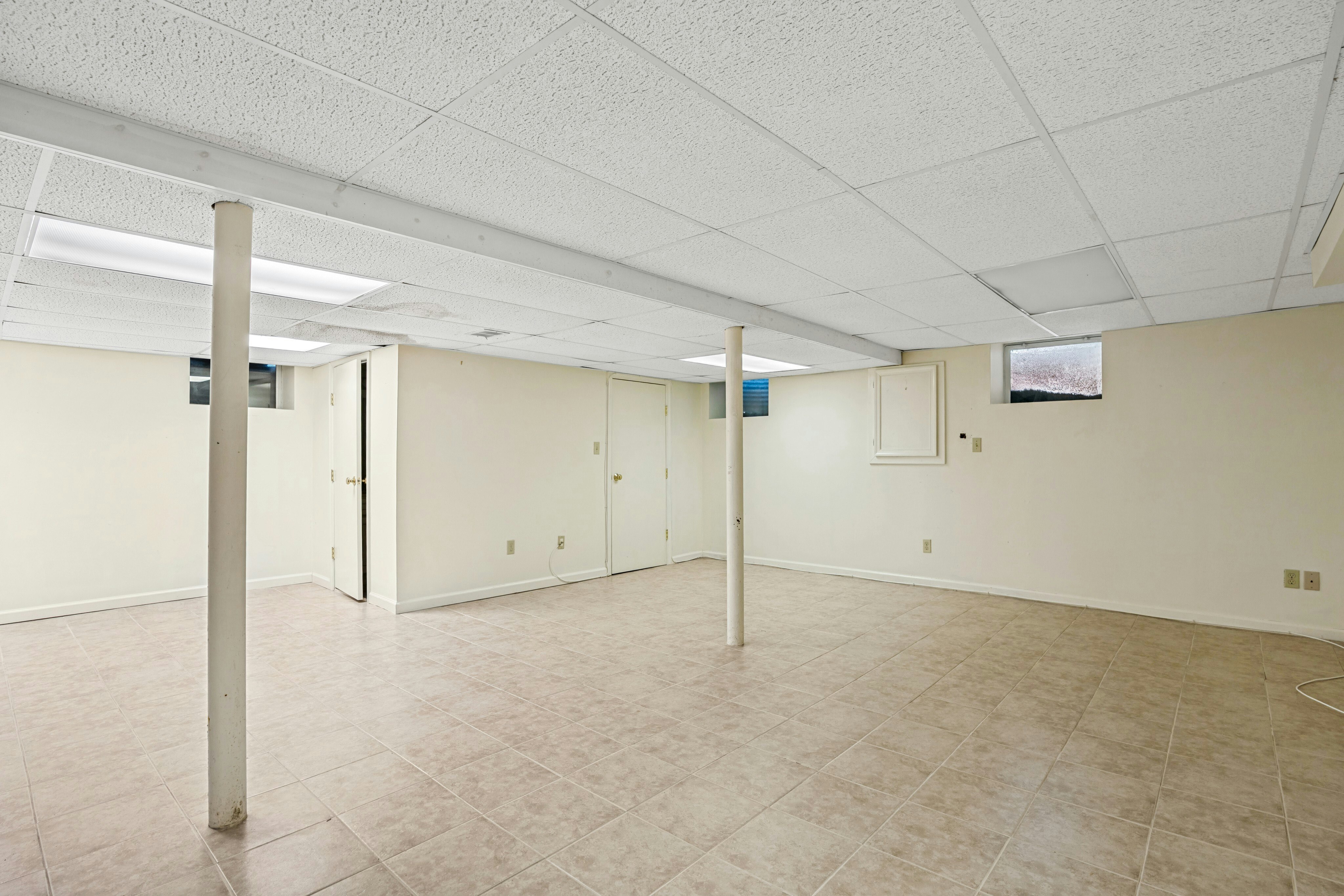 200 Runnymede Parkway 