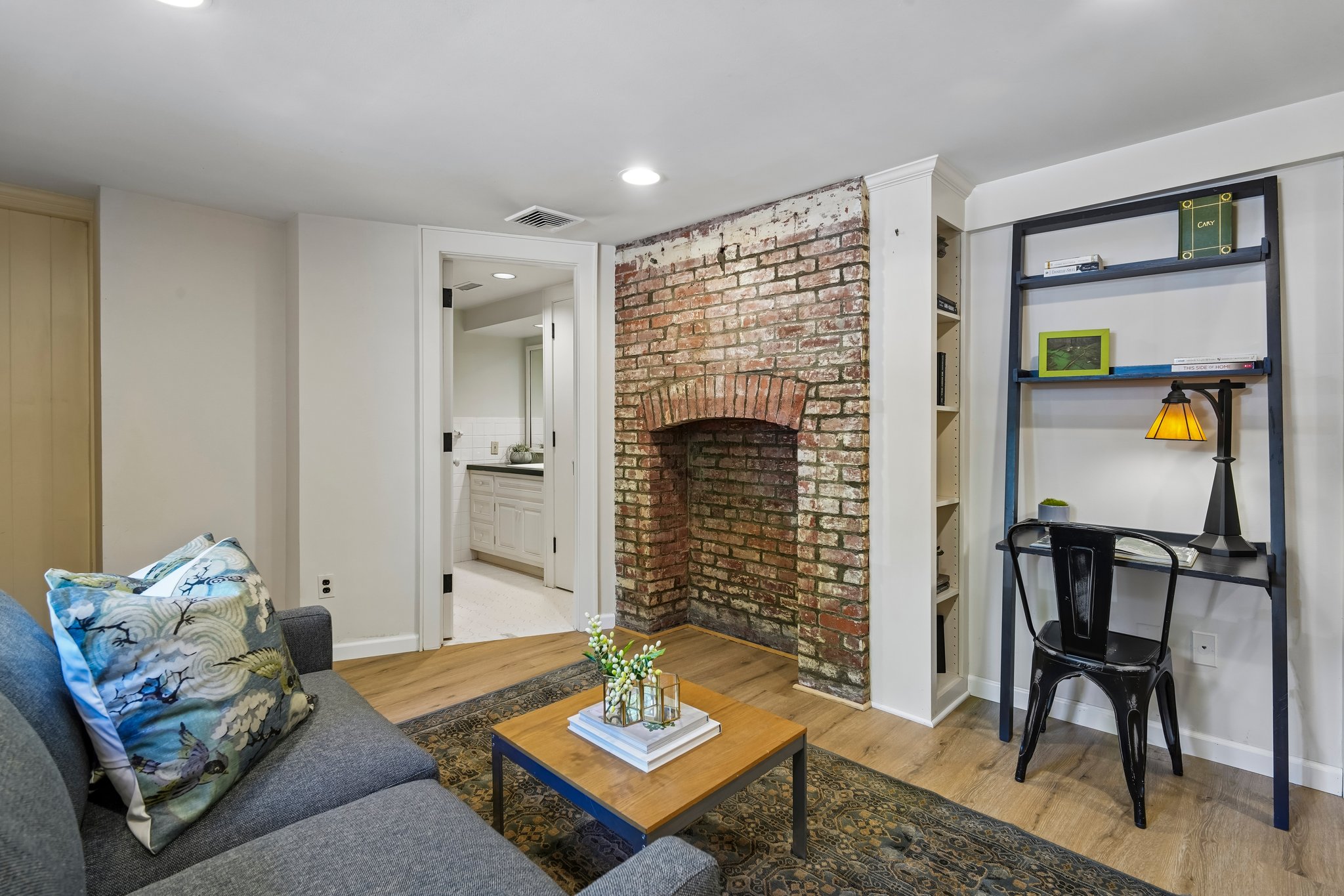 137 Hobart Avenue 