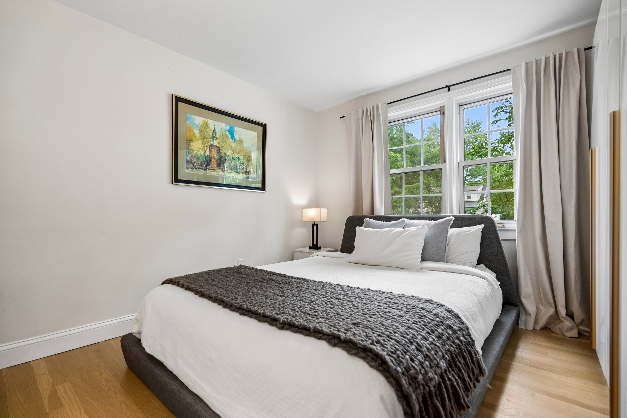 24 Iris Road 
