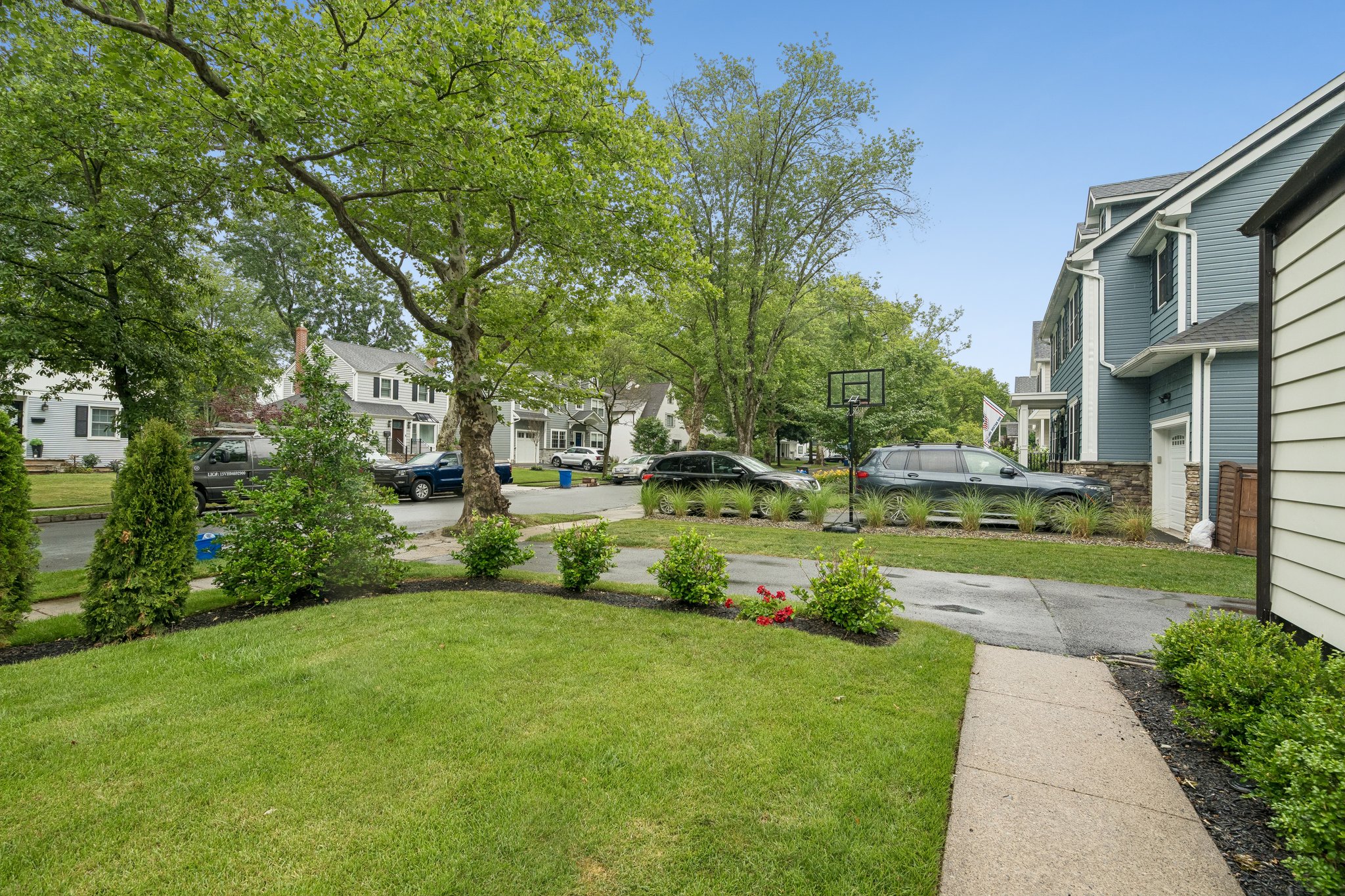 24 Iris Road 