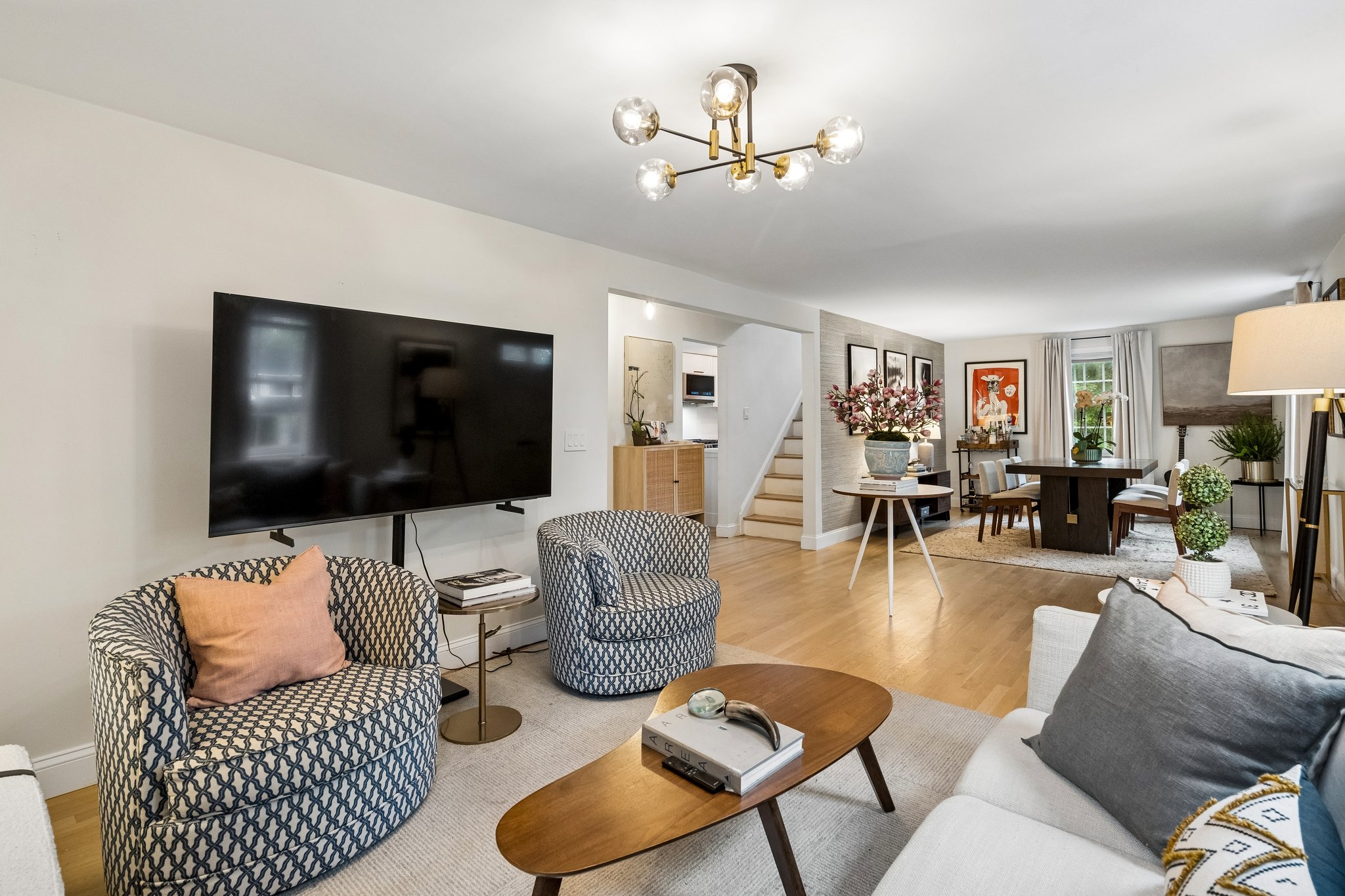 24 Iris Road 