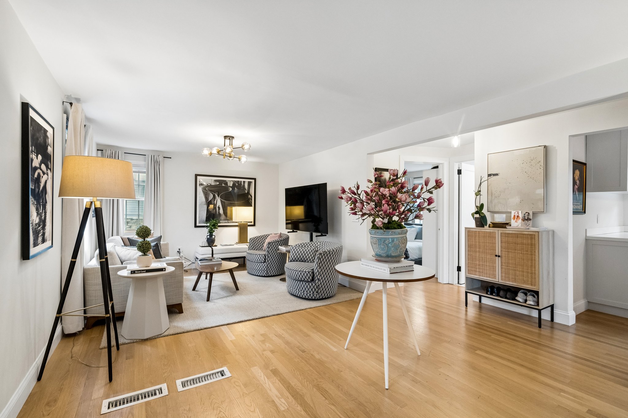 24 Iris Road 
