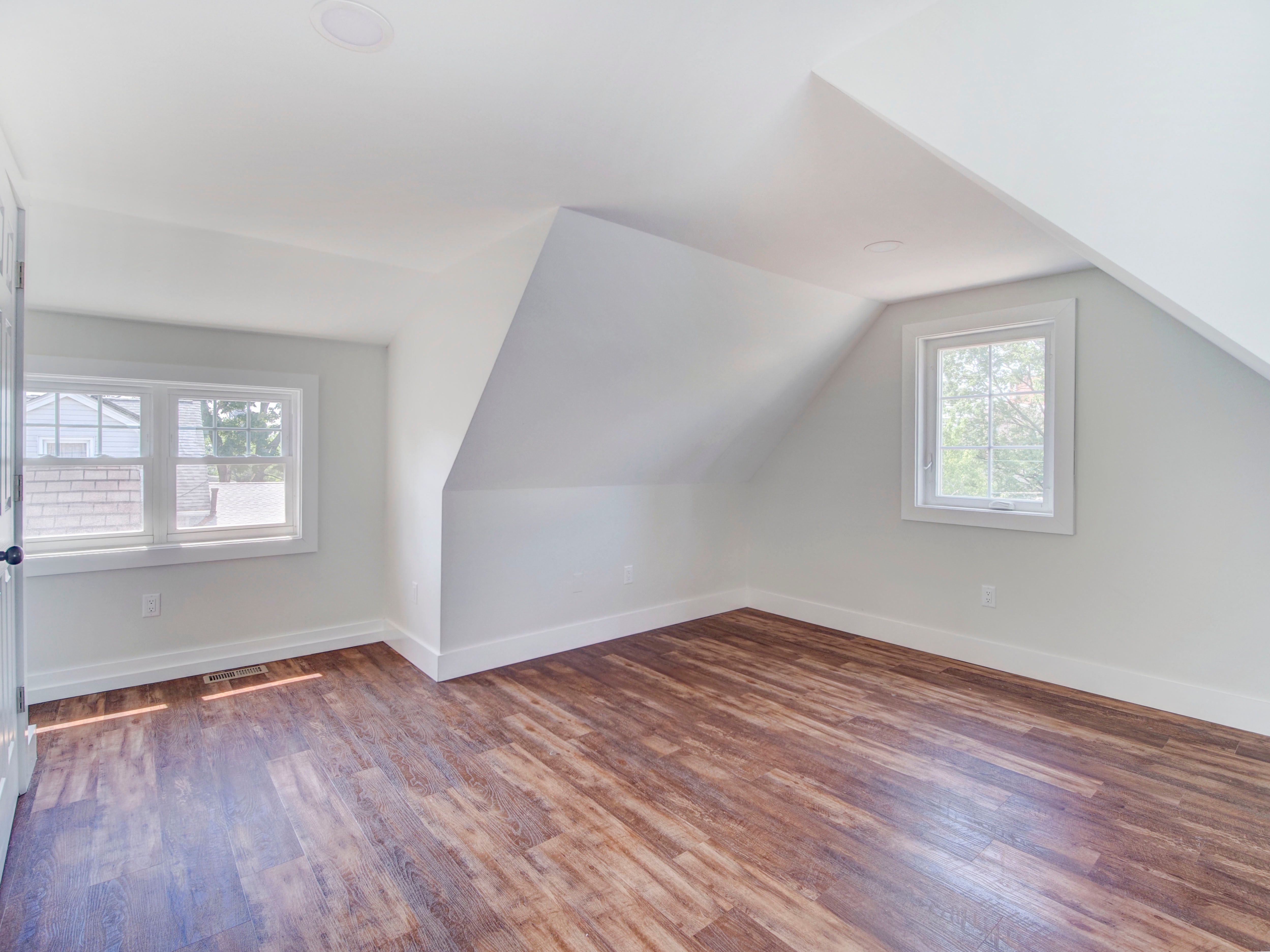 60 Montague Place Unit 2