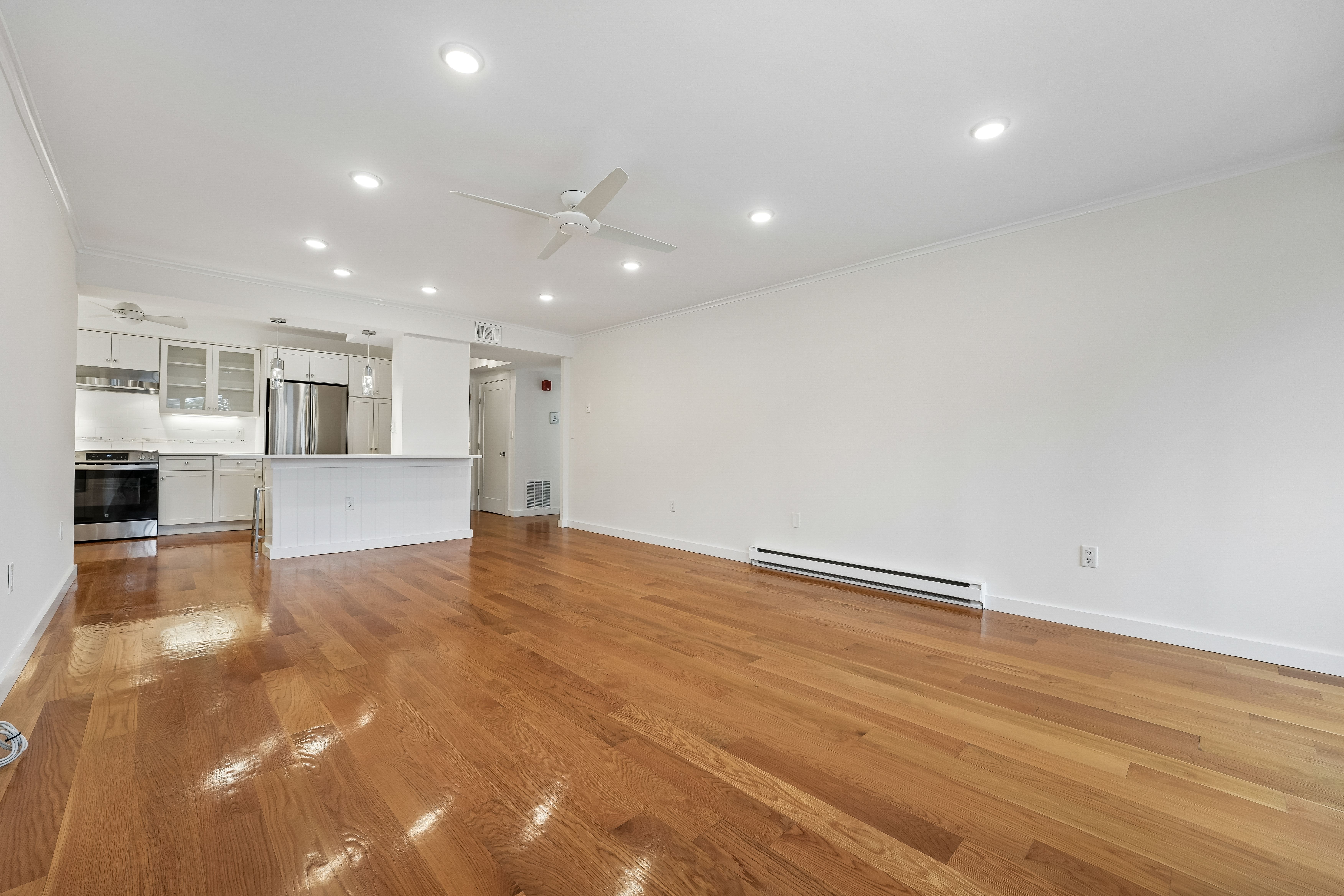 1 Euclid Avenue, #2E 