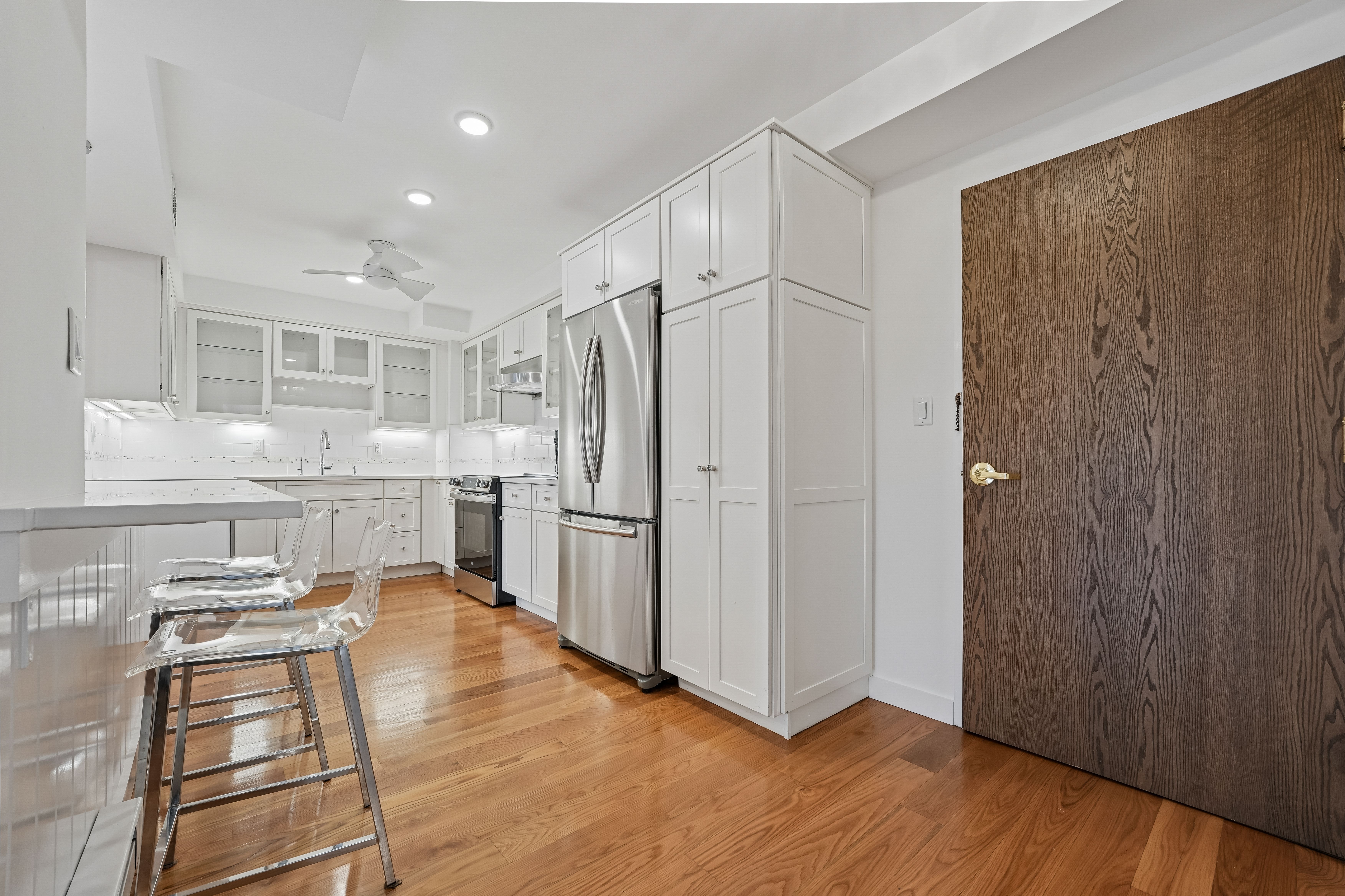 1 Euclid Avenue, #2E 
