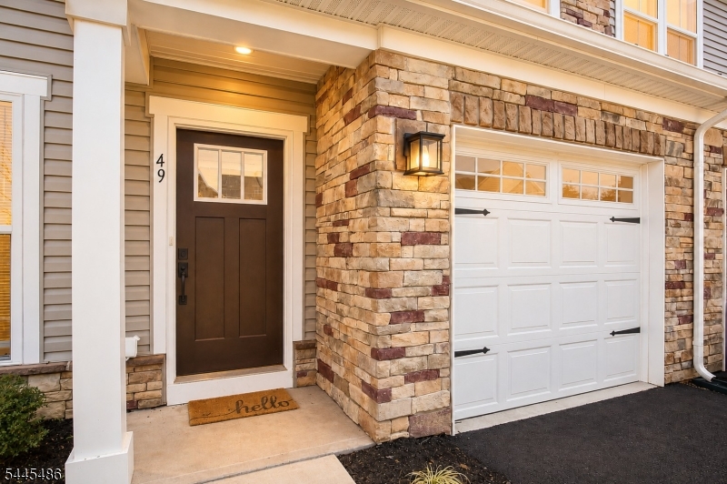 49 Owen Ct