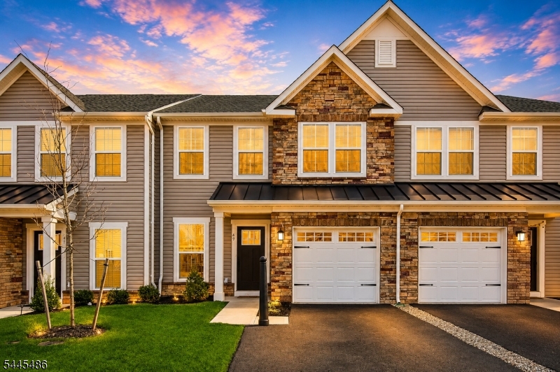 49 Owen Ct