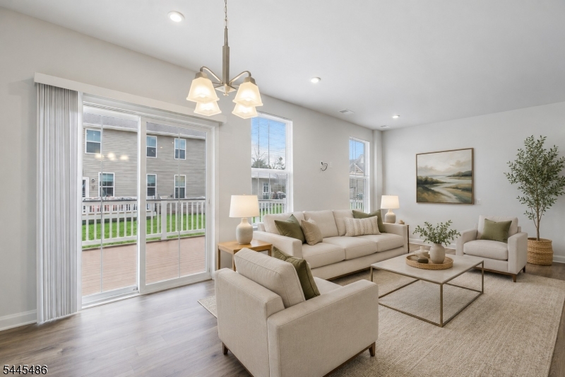 49 Owen Ct